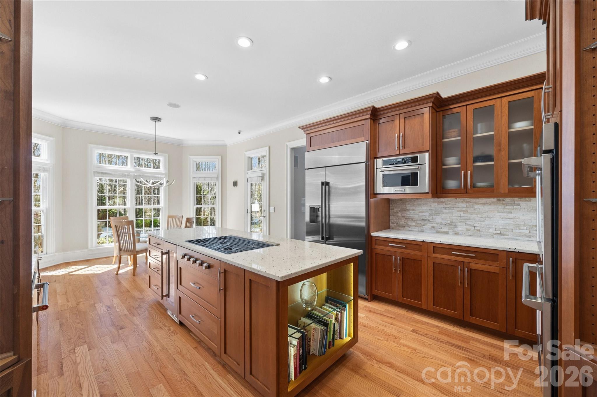 Victoria Lake - Residential