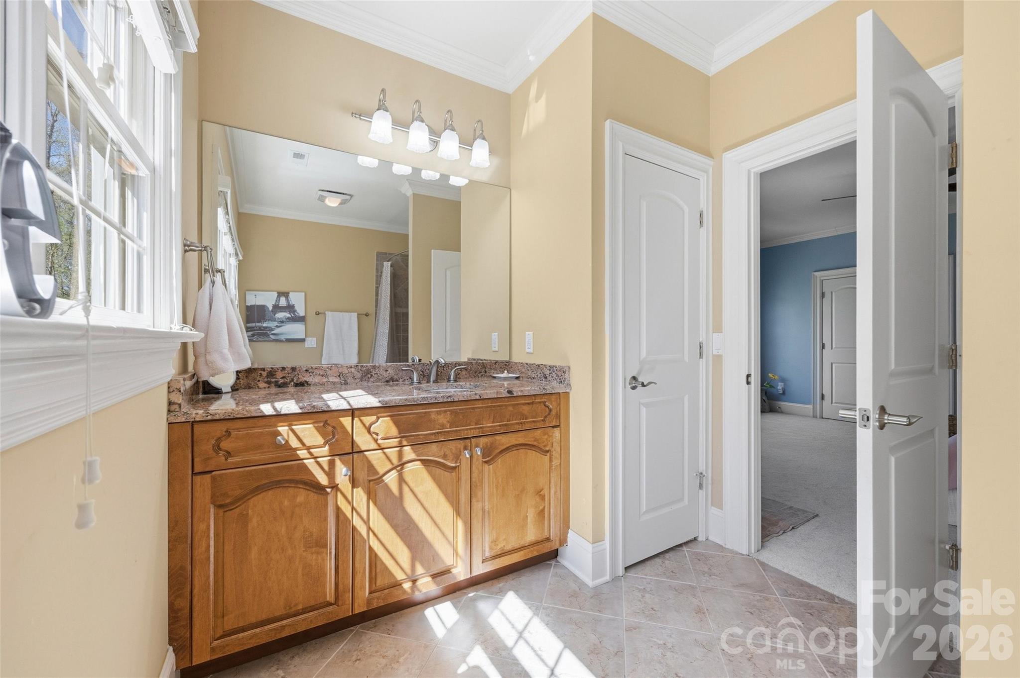 Victoria Lake - Residential