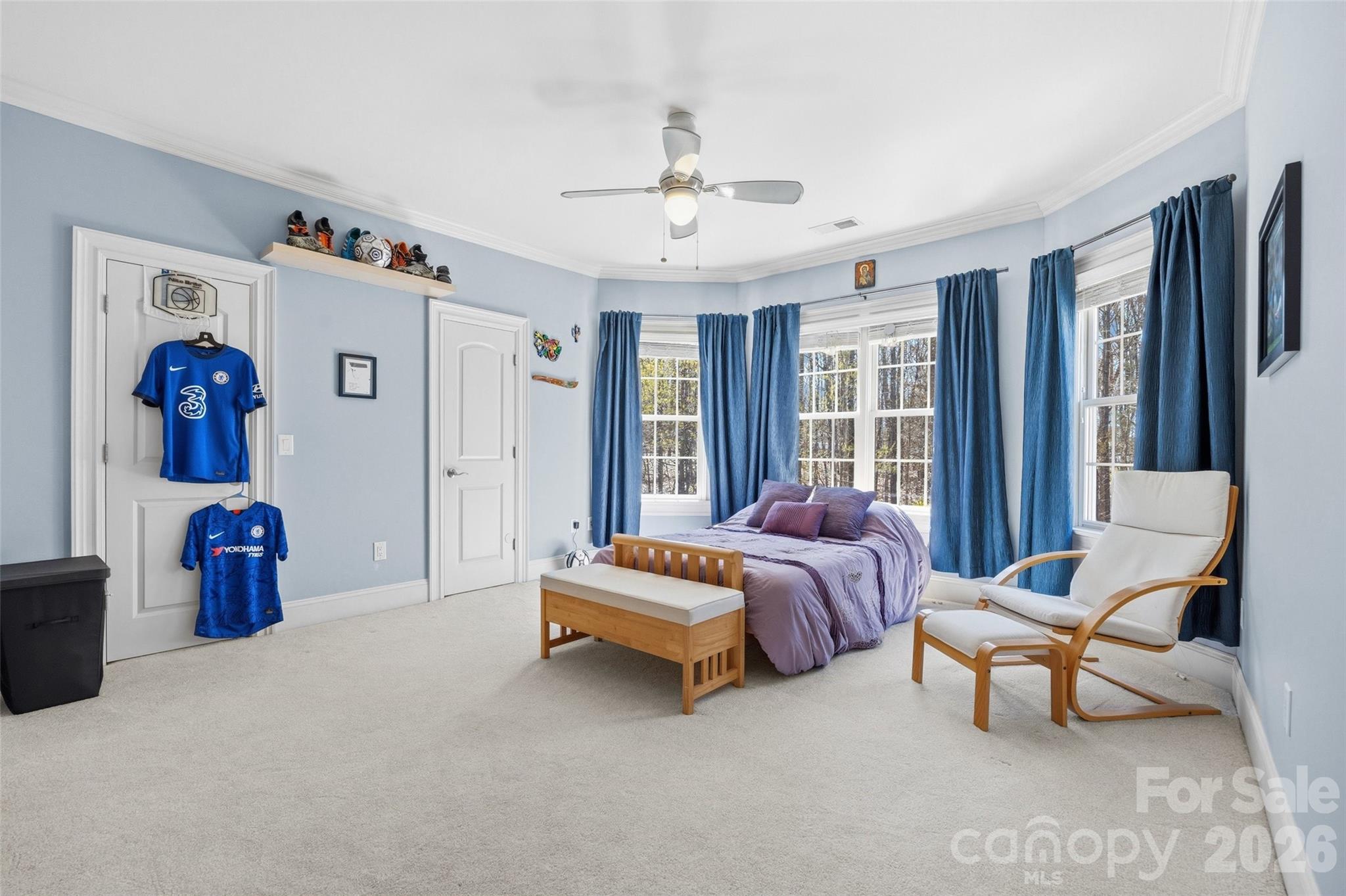 Victoria Lake - Residential