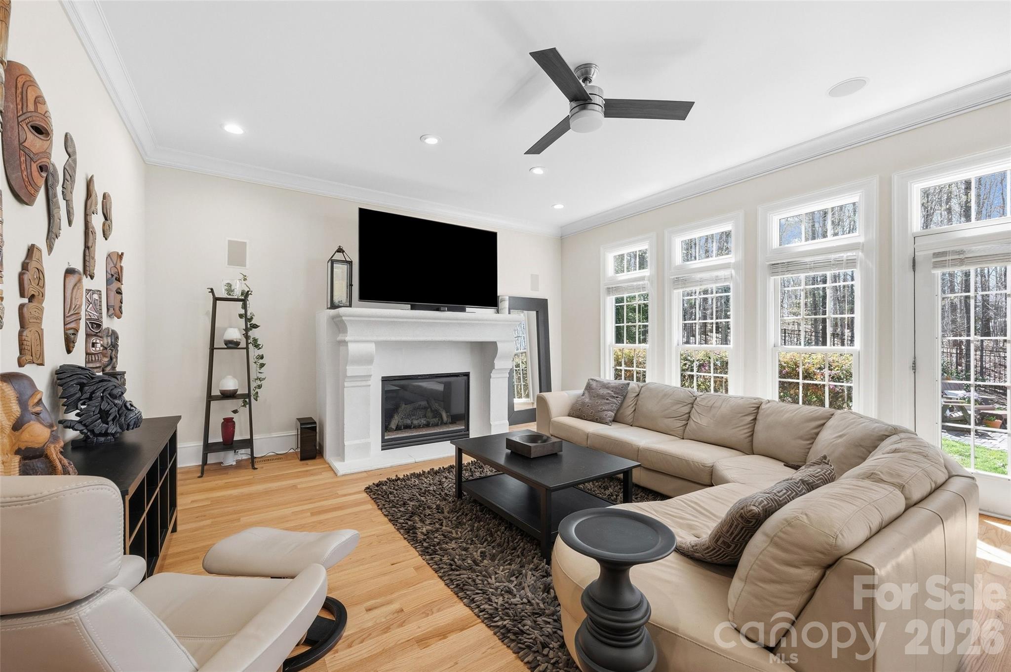 Victoria Lake - Residential