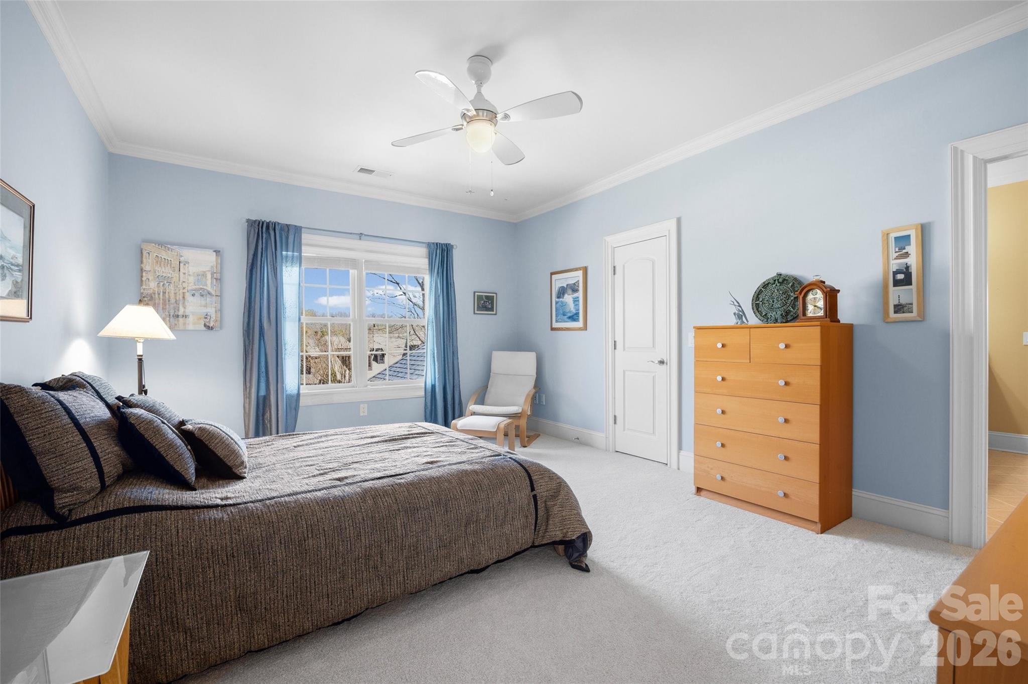 Victoria Lake - Residential