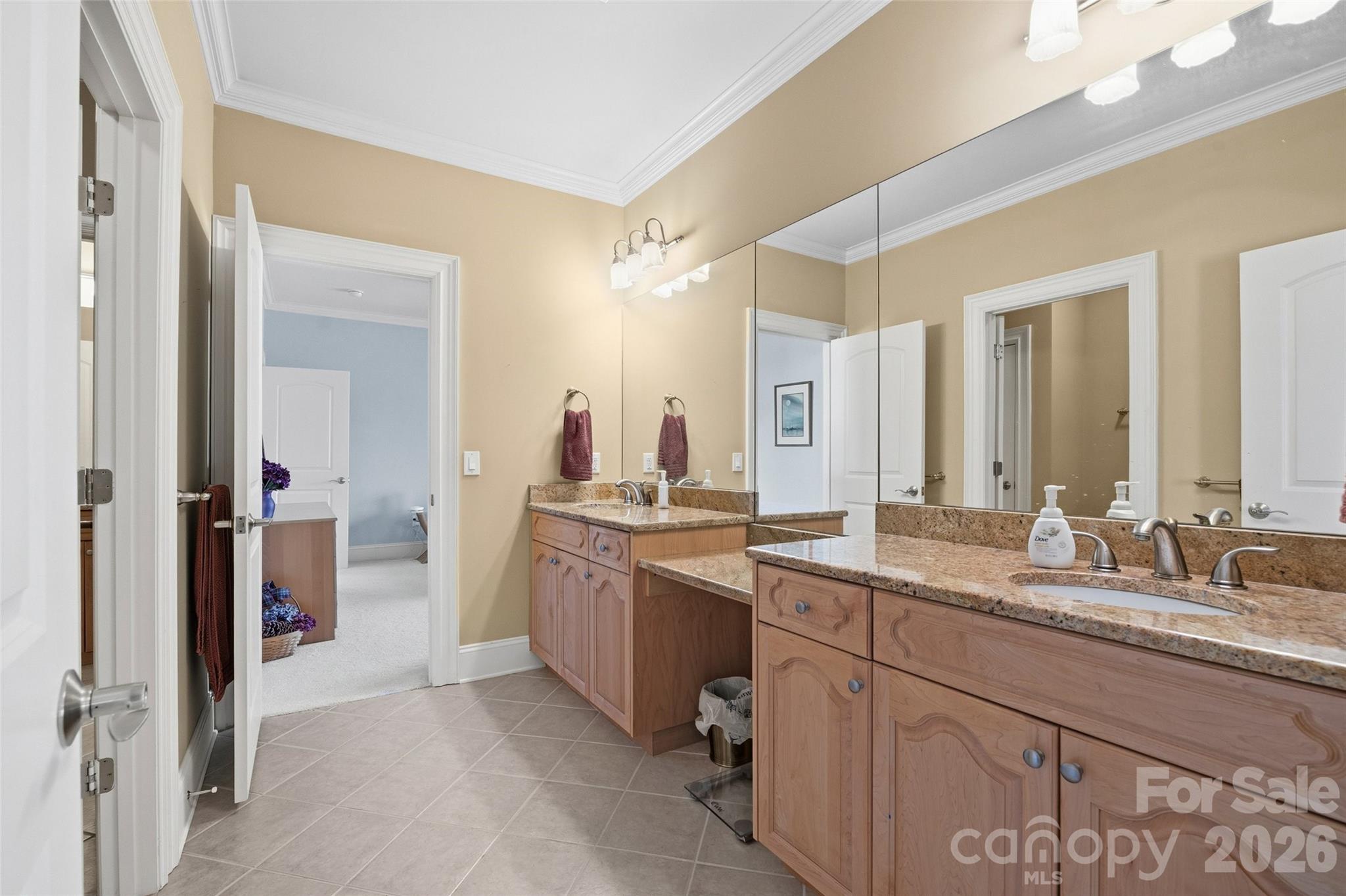 Victoria Lake - Residential