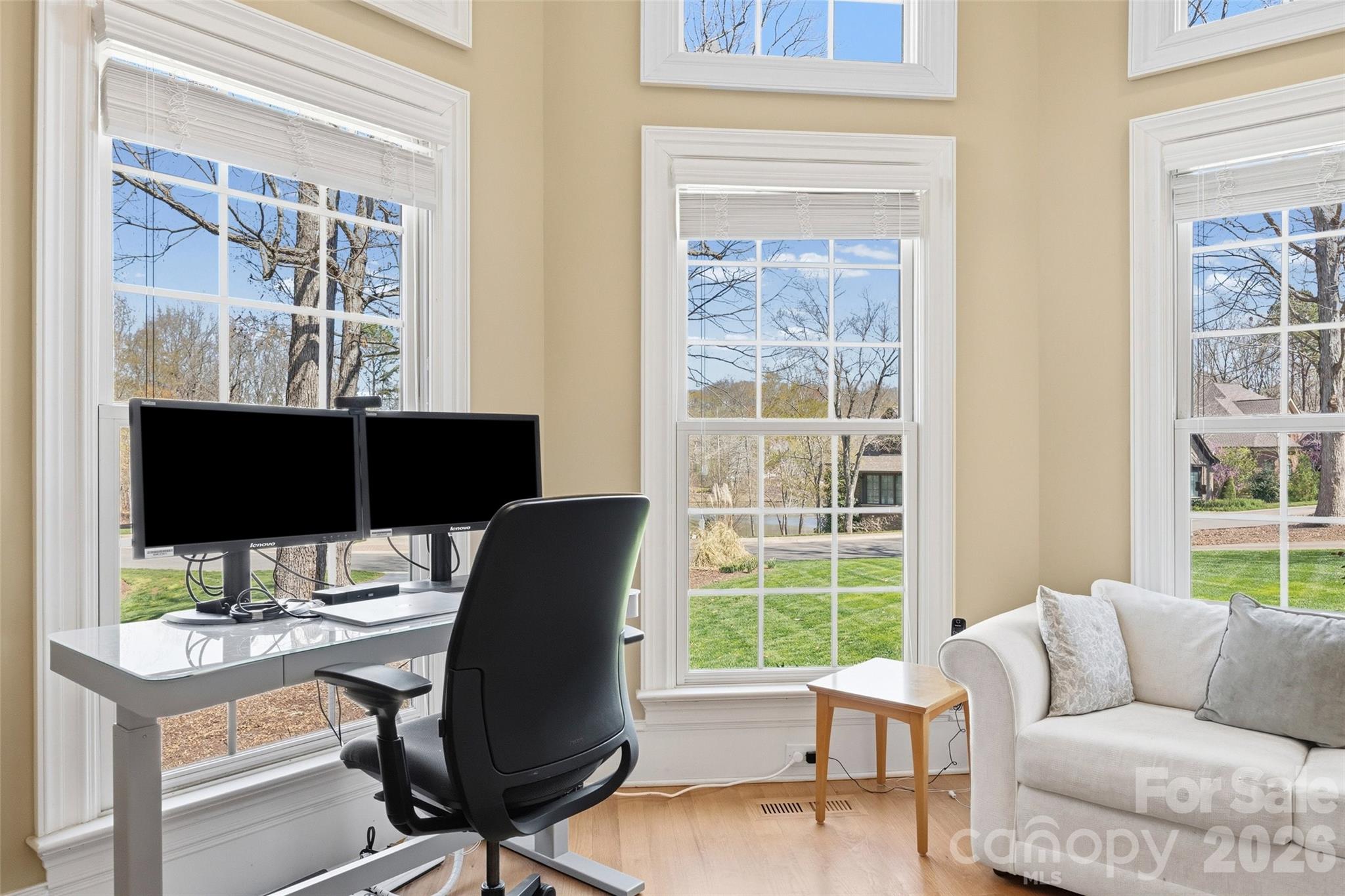 Victoria Lake - Residential