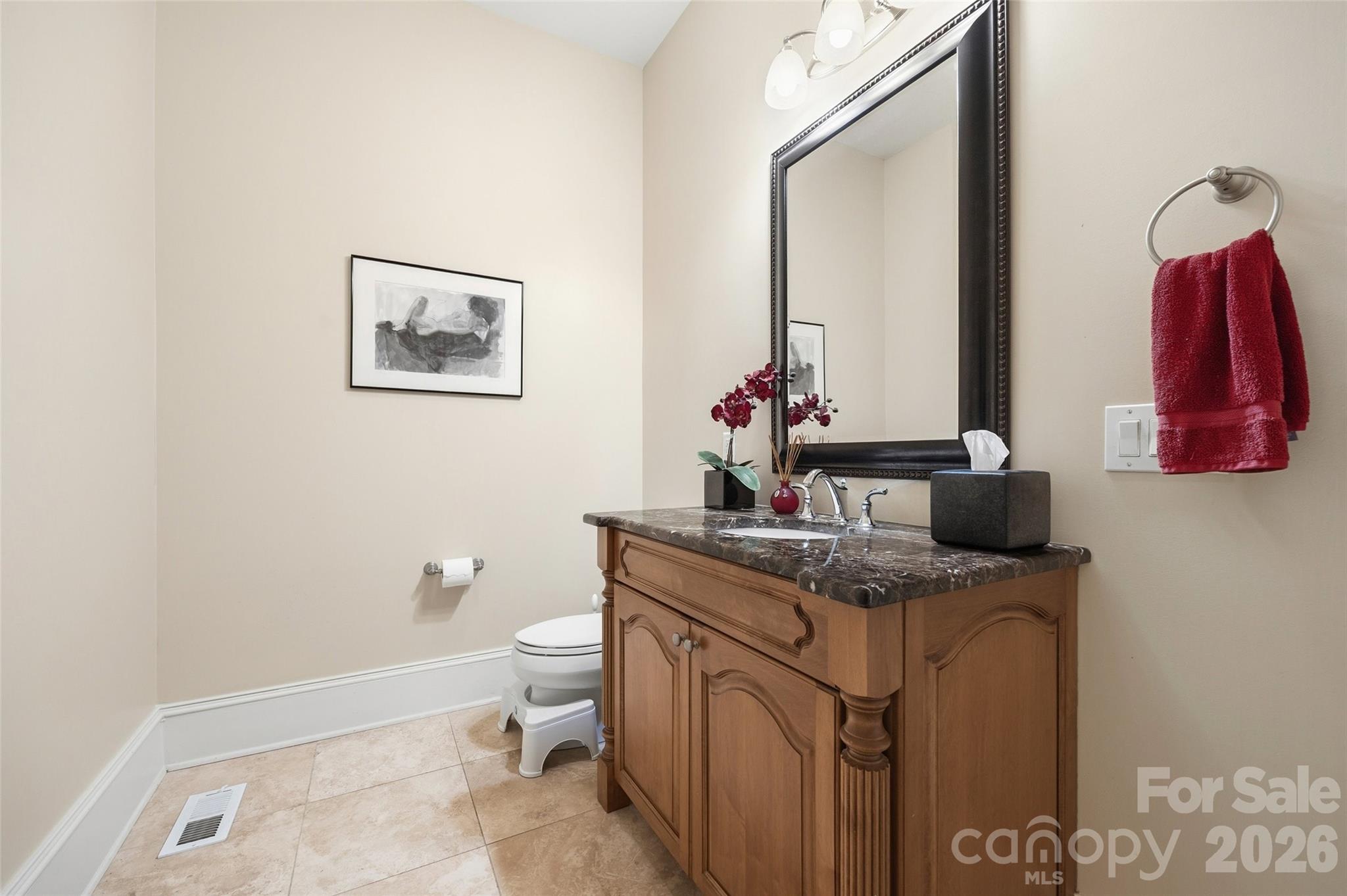 Victoria Lake - Residential