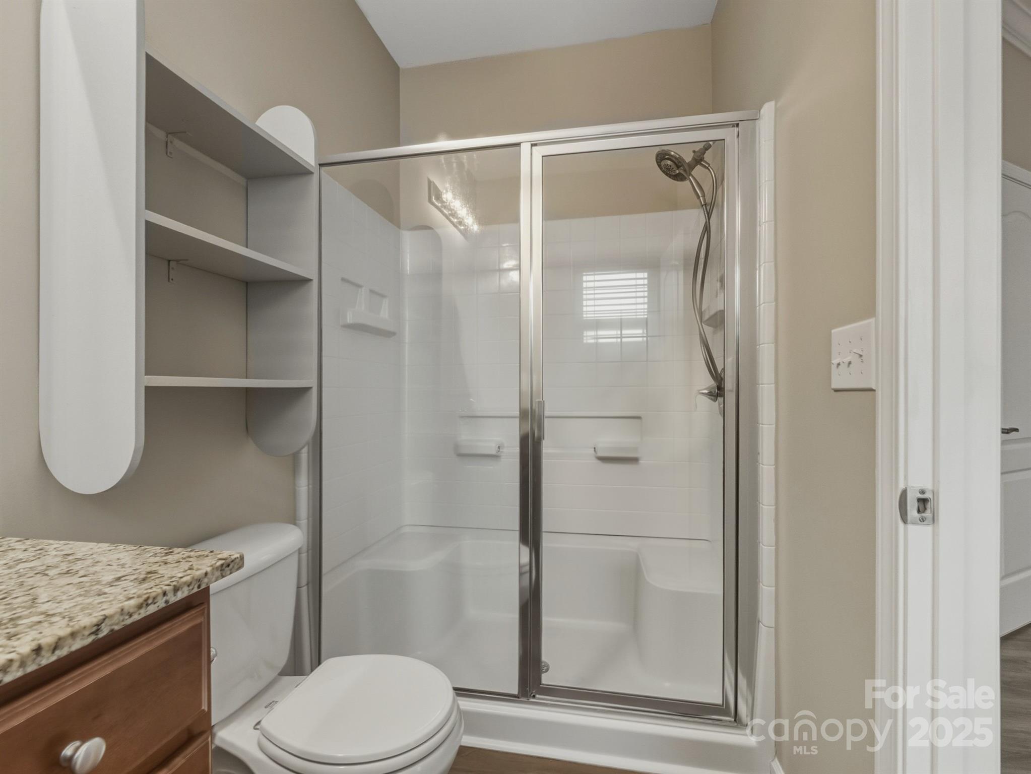 Newport Lakes - Residential