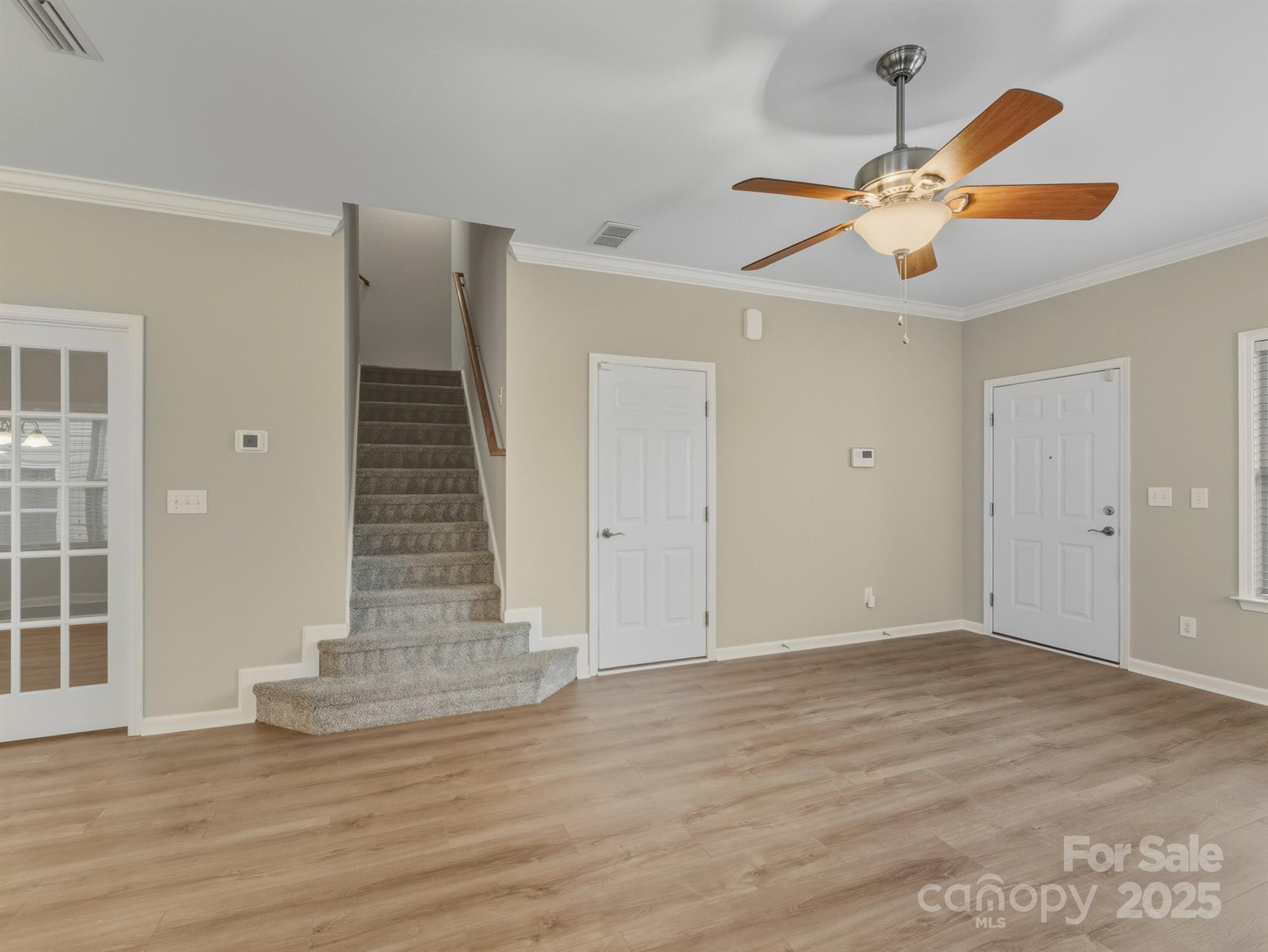 Newport Lakes - Residential