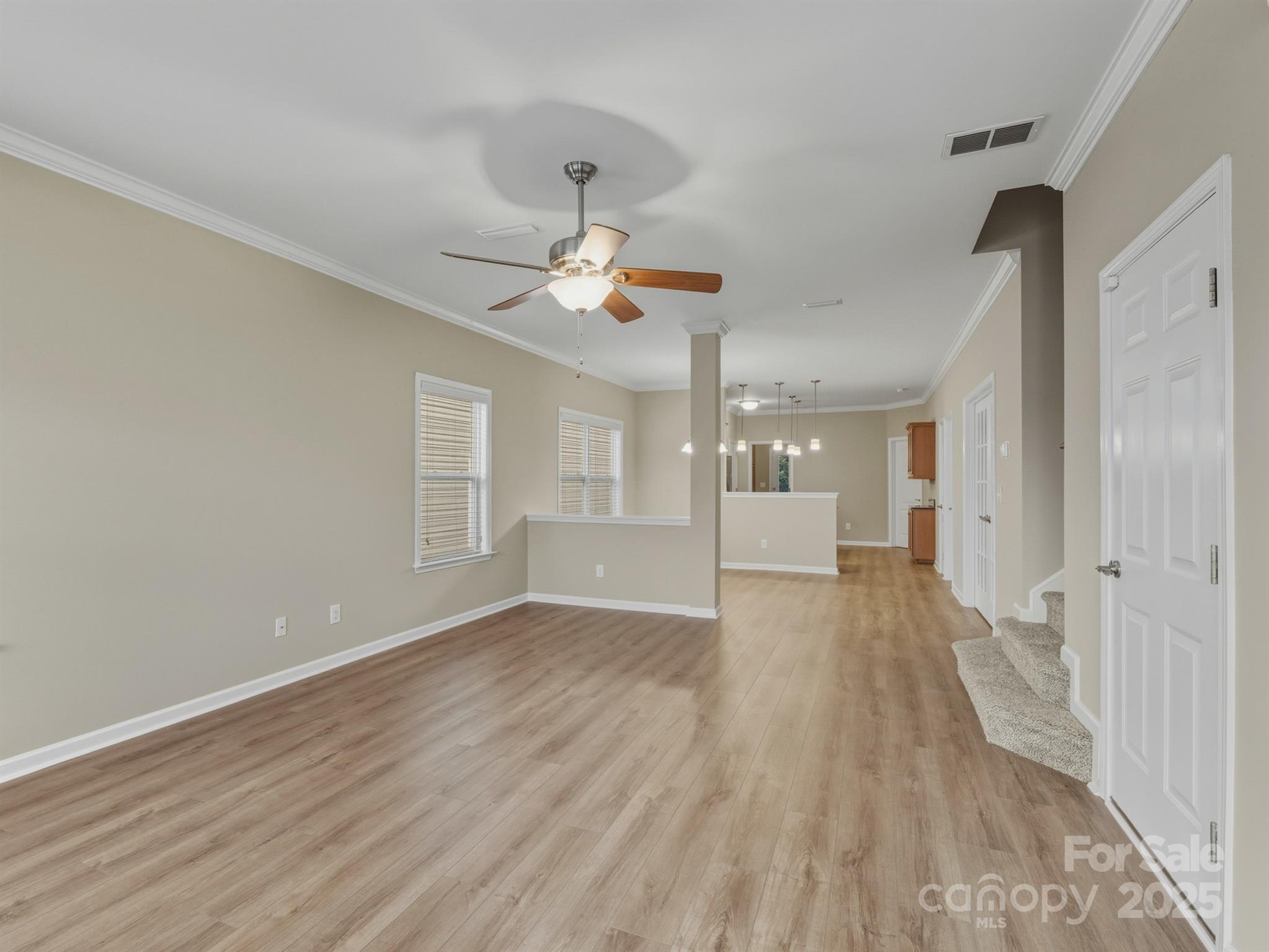 Newport Lakes - Residential