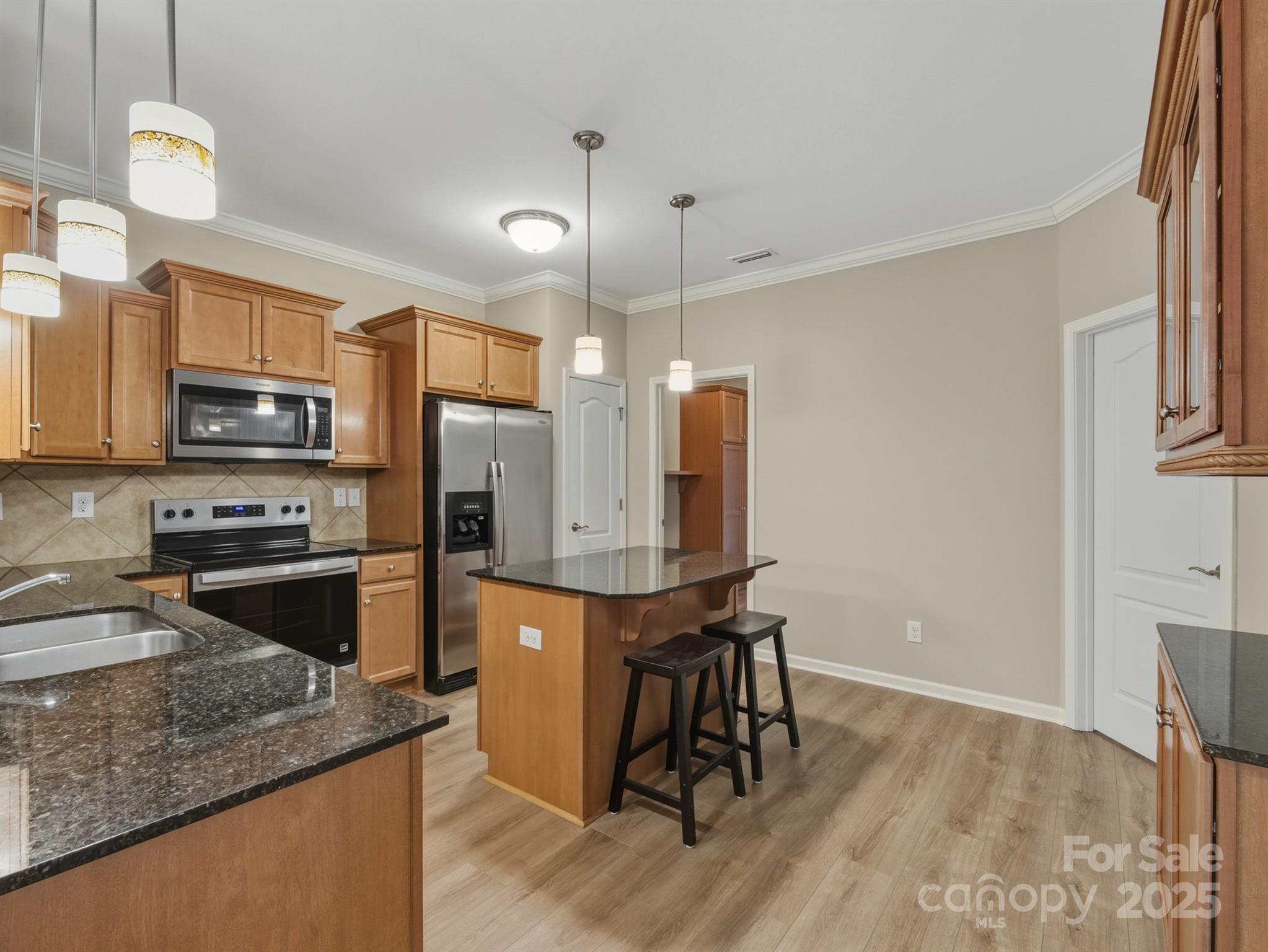 Newport Lakes - Residential