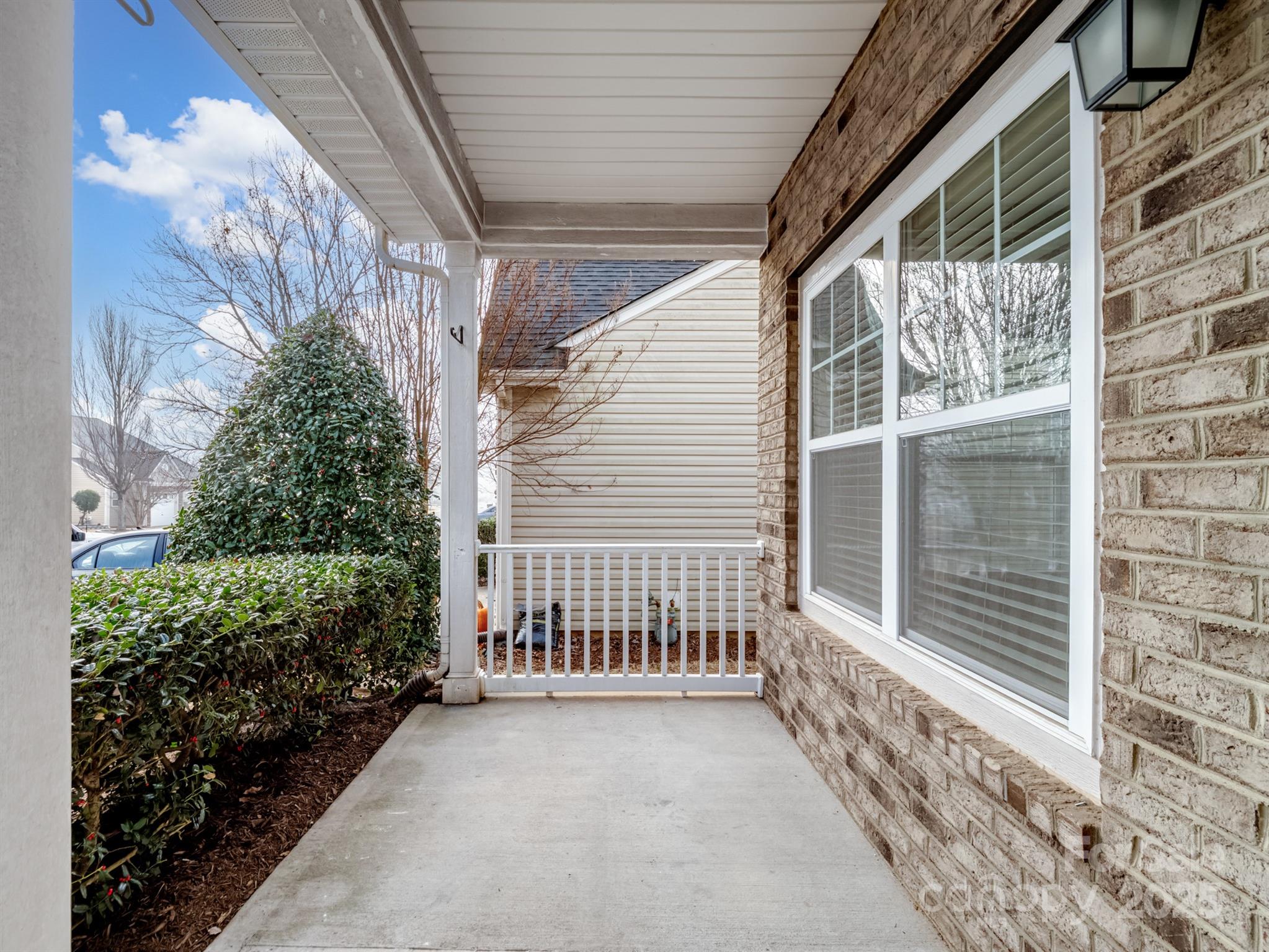 Newport Lakes - Residential