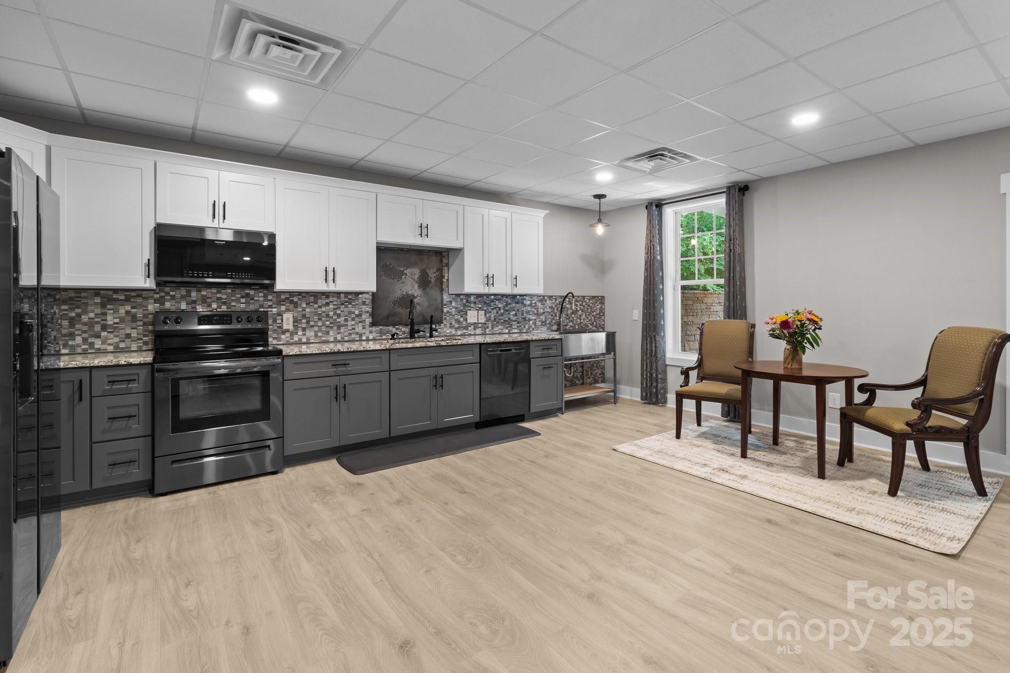 Park Creek - Residential