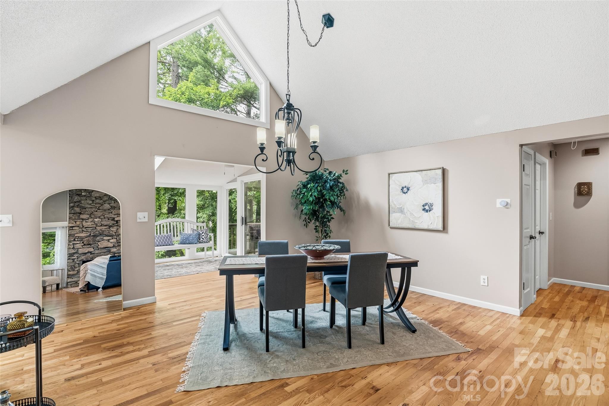 16 Canterbury Drive