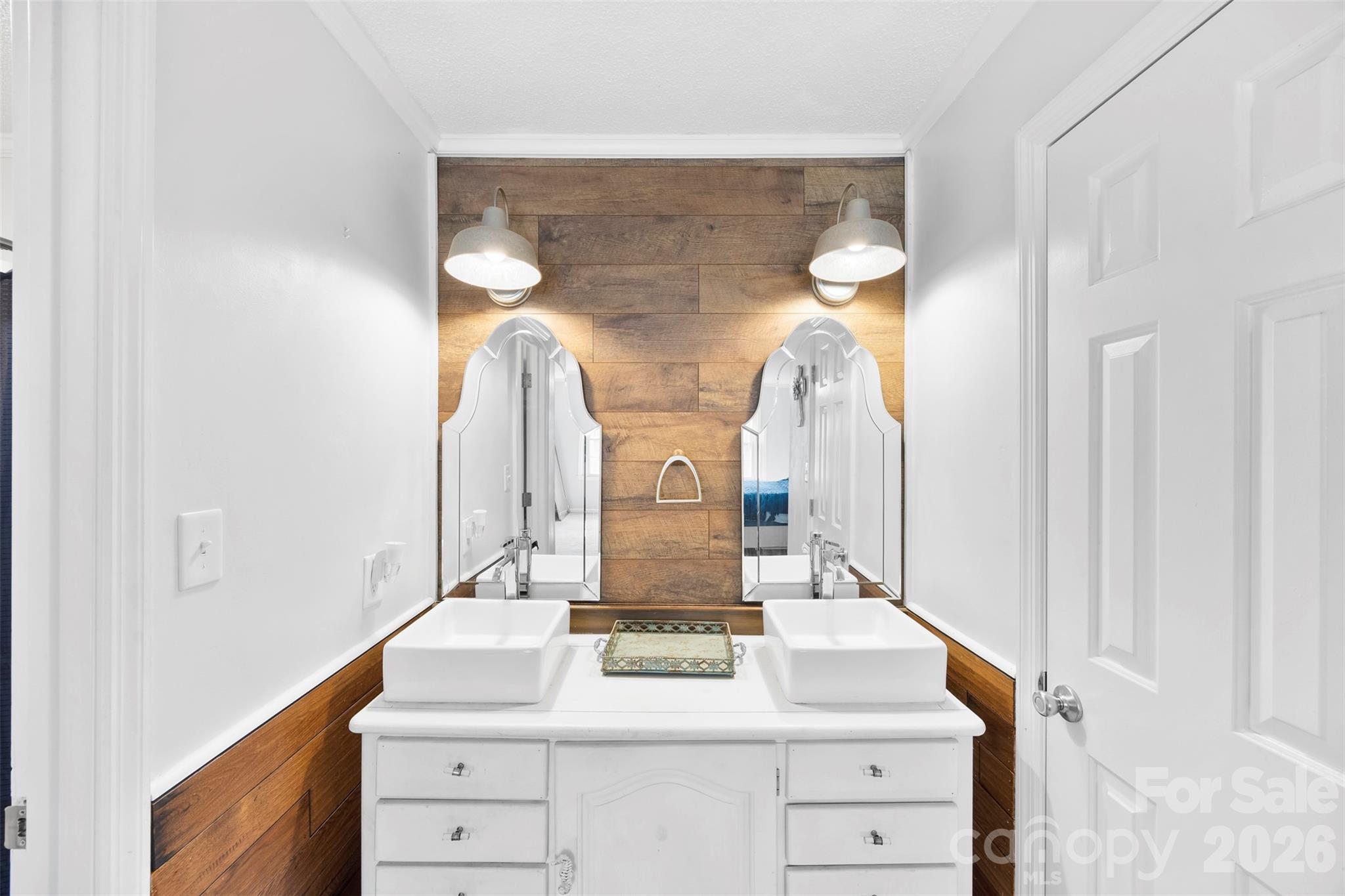 Pinetuck - Residential