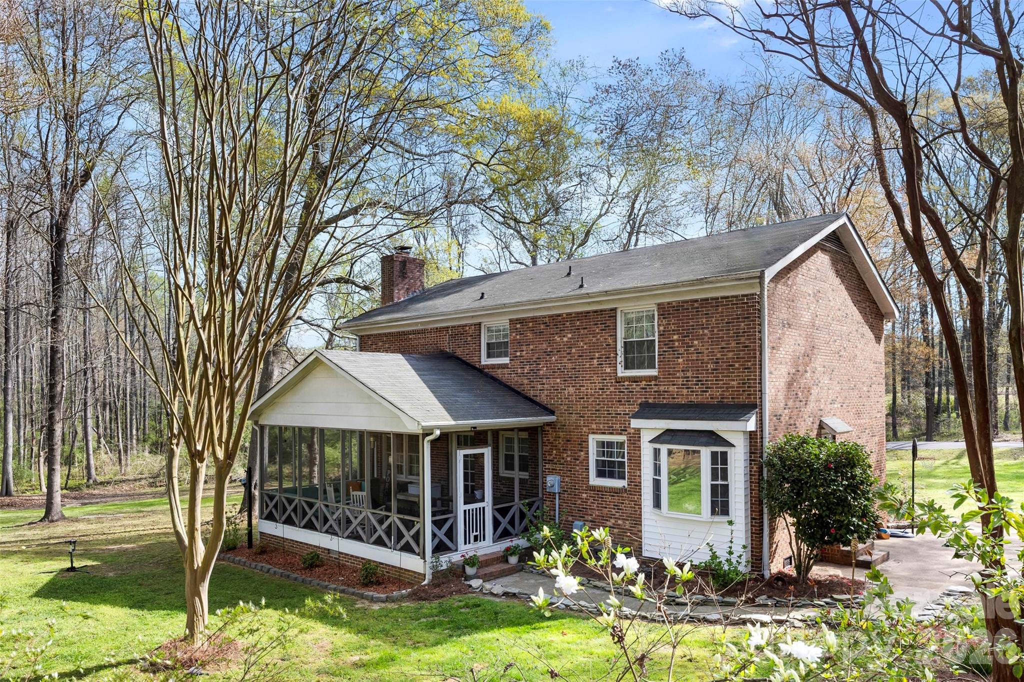 Pinetuck - Residential