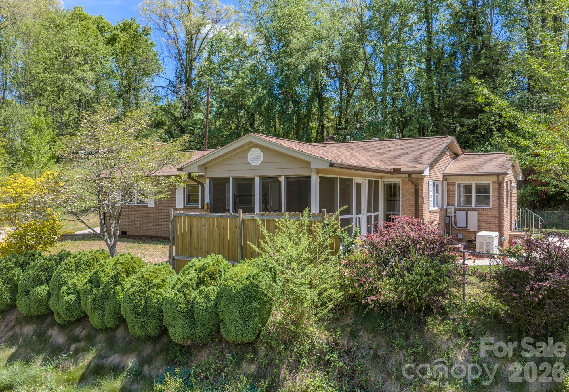 Pleasant Gardens - Residential