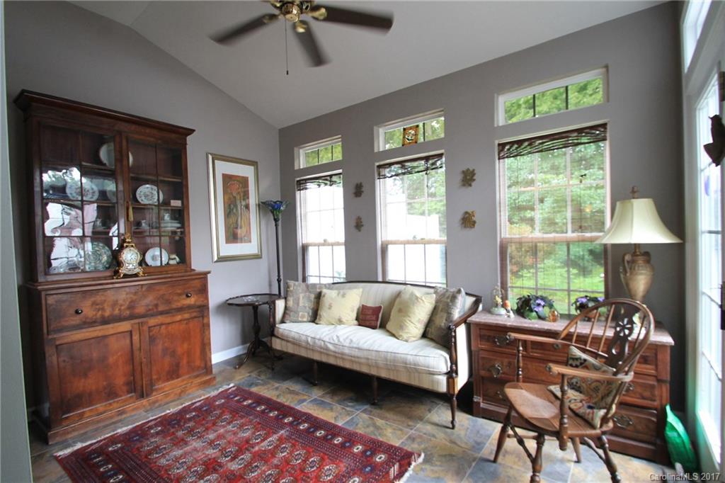 Glen Laurel - Residential