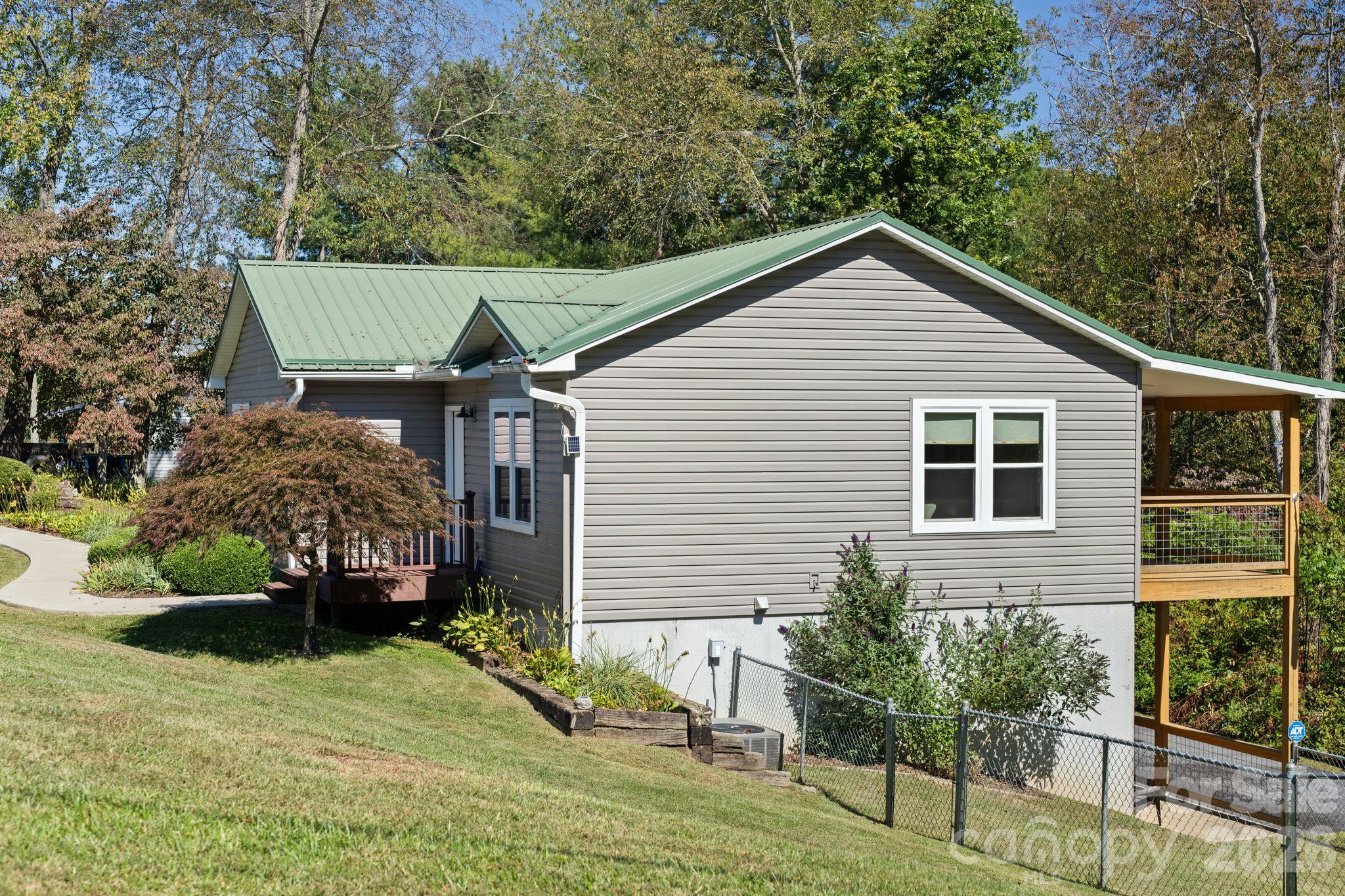 74 Ridgeline Road