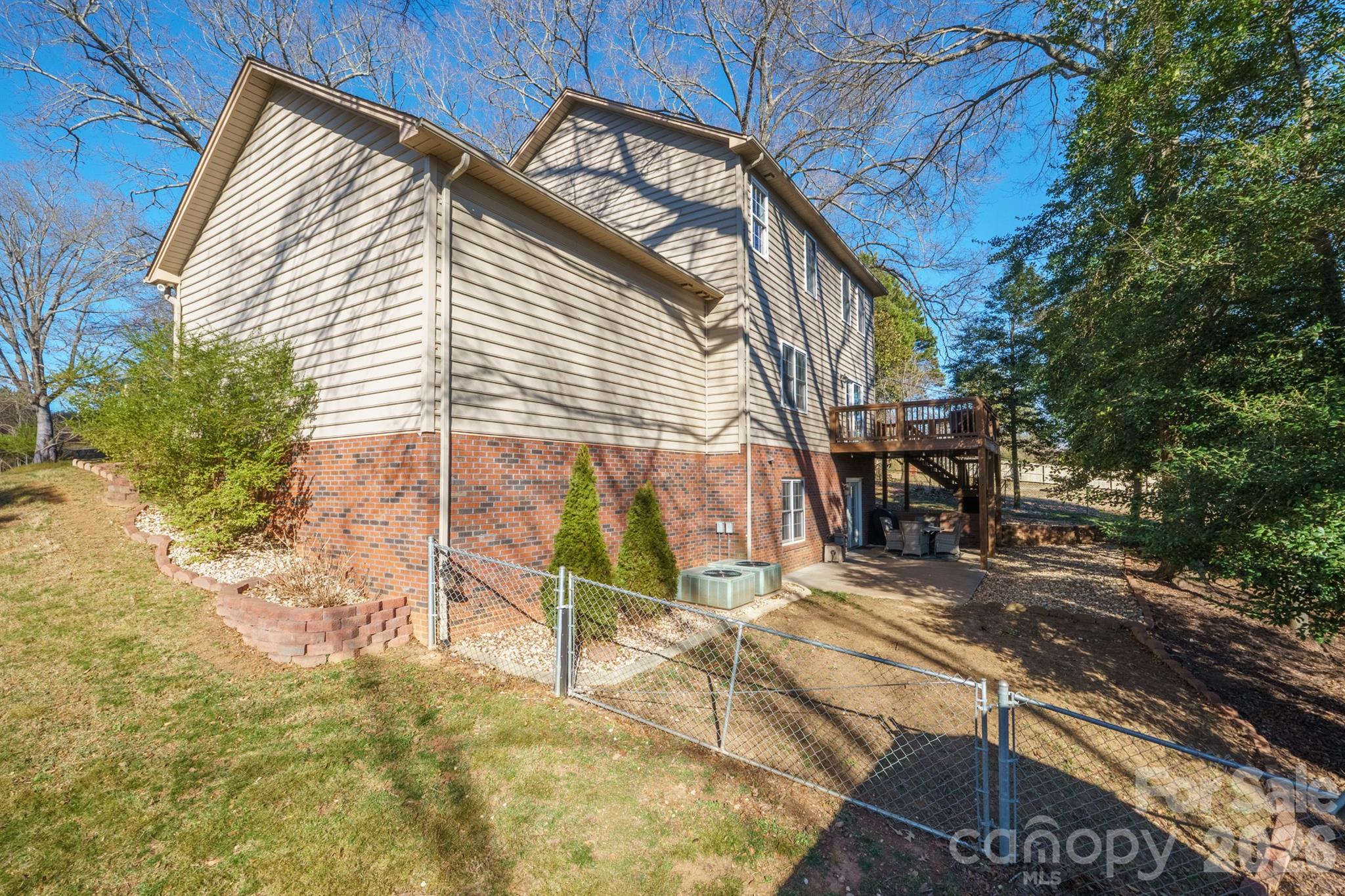 Forest Hills - Residential