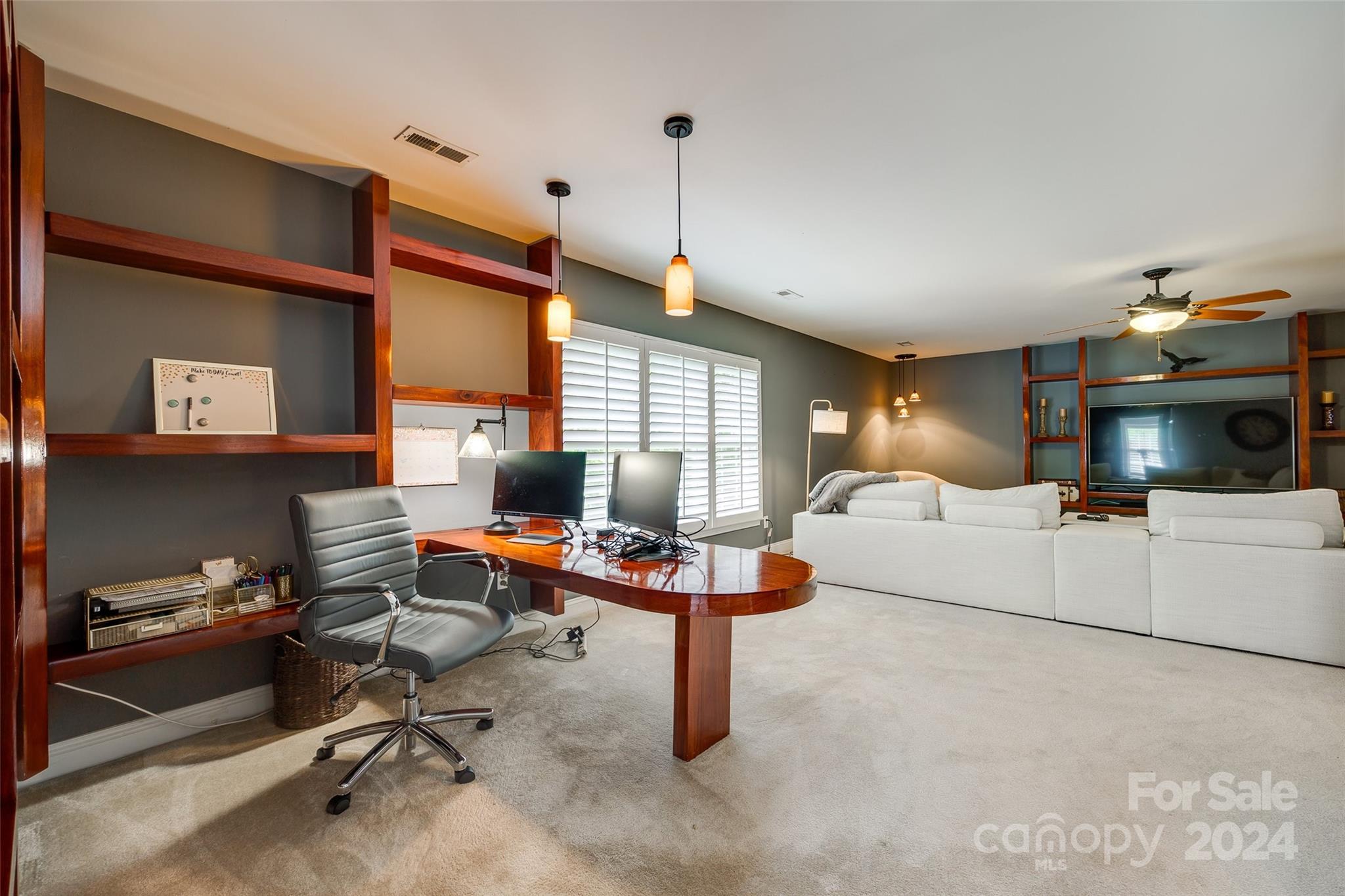 Lake Shore - Residential