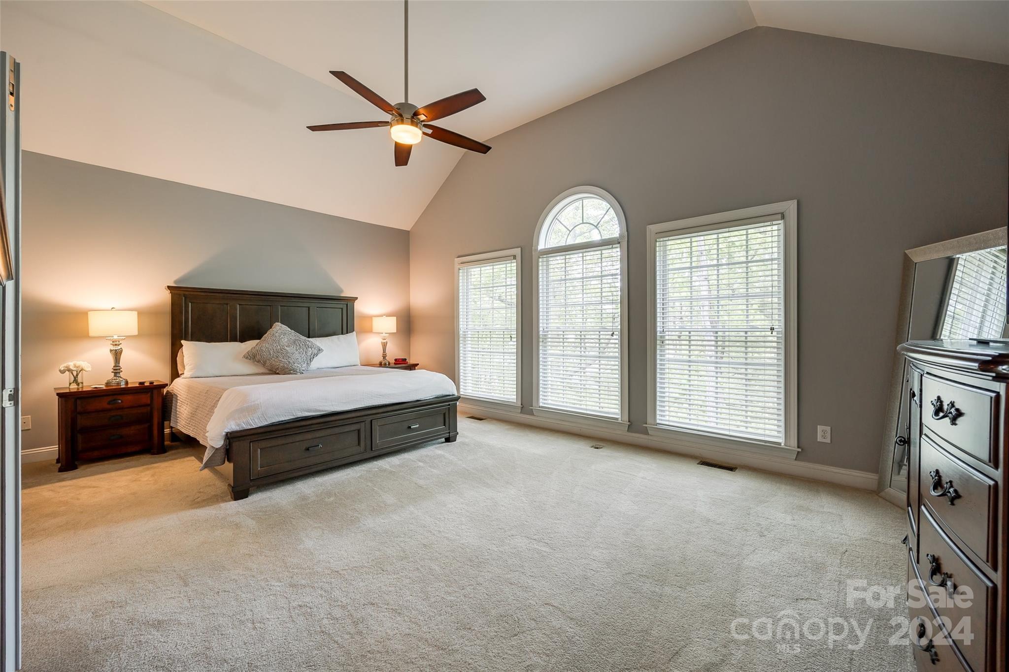 Lake Shore - Residential