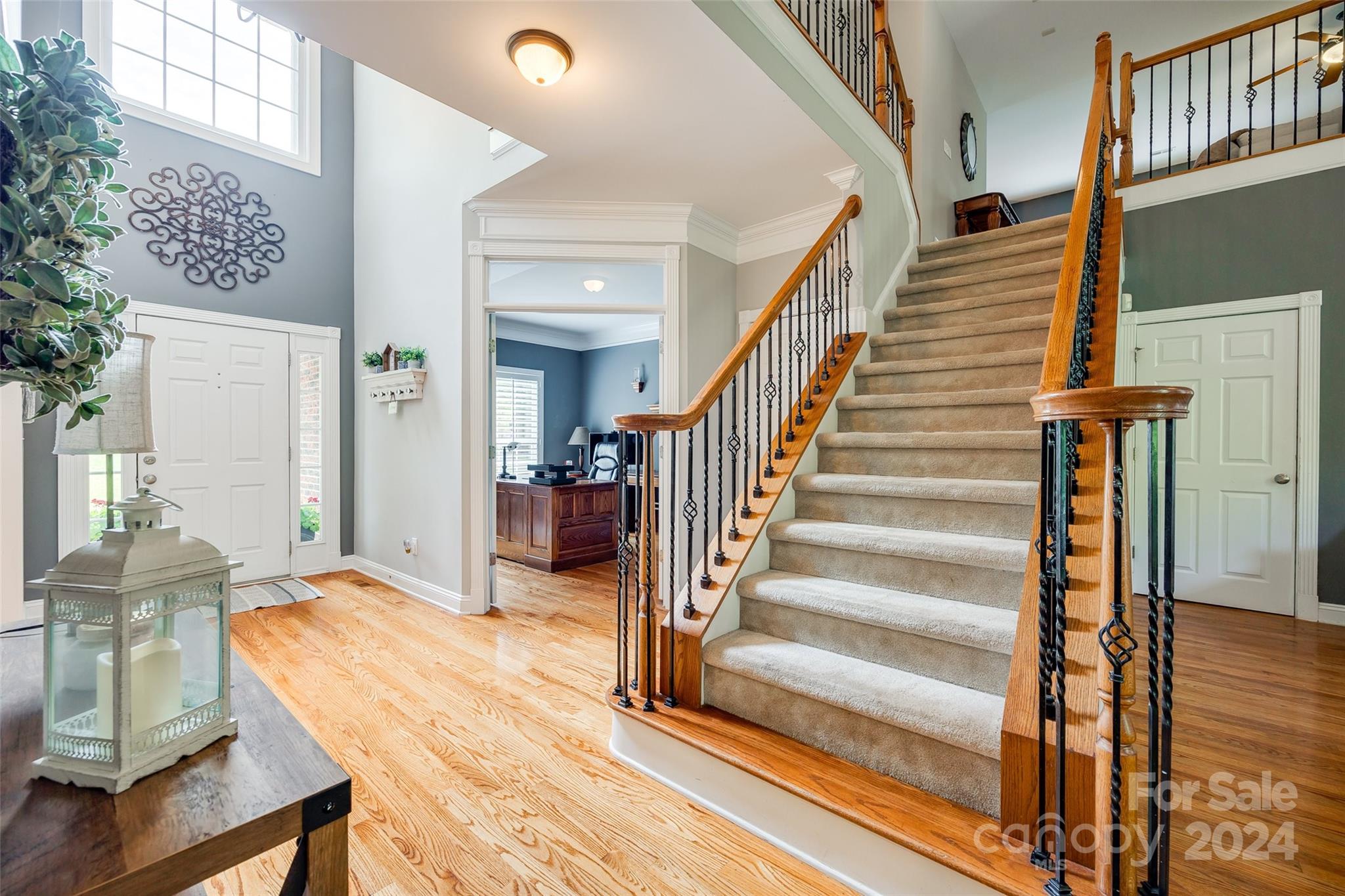 Lake Shore - Residential