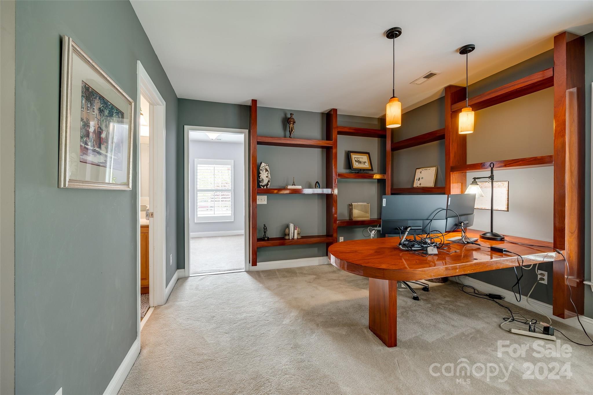 Lake Shore - Residential