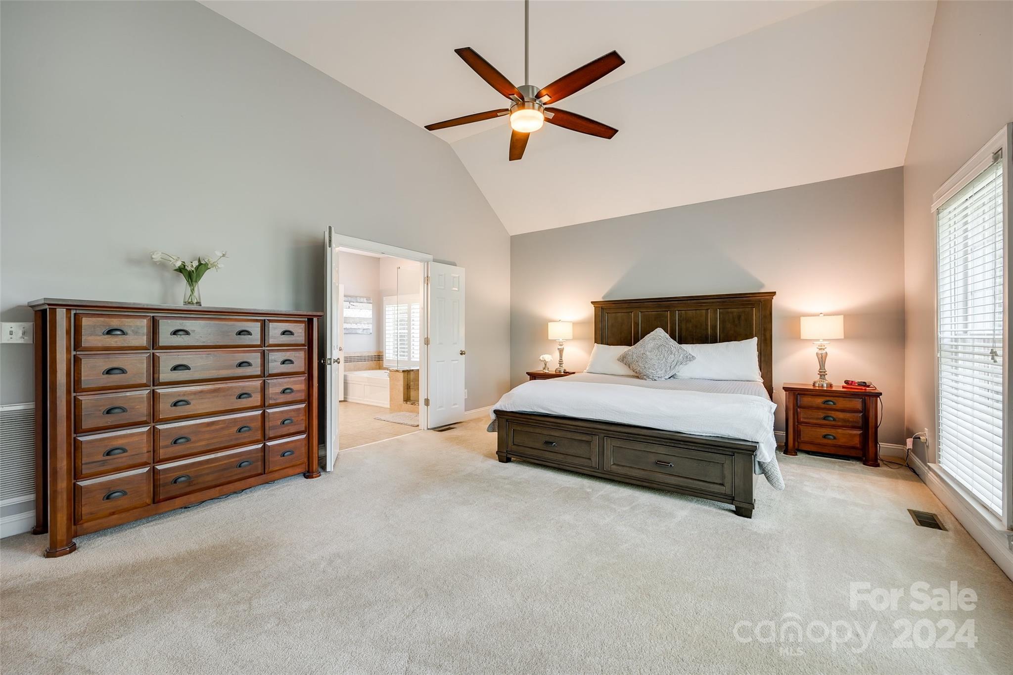 Lake Shore - Residential