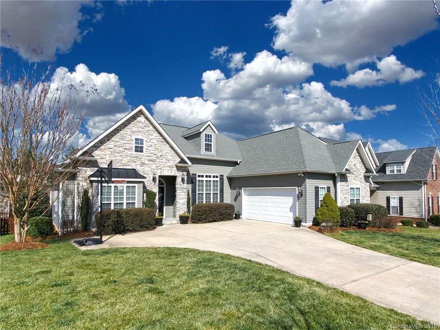 This beautiful home has been meticulously cared for and shows like a model! Ample space for a growing family. Relax in the two story Great Room, light a fire by remote & enjoy a movie in this "wired for surround sound" room. Kitchen has 42"l cabinets & beautiful granite counter tops for plenty of space and touches of elegance. First floor Master Retreat boasts double trey ceiling and crowns. Walk to community clubhouse & pool. Dave Lyle Blvd, I-77, shopping, entertainment & restaurants close by.