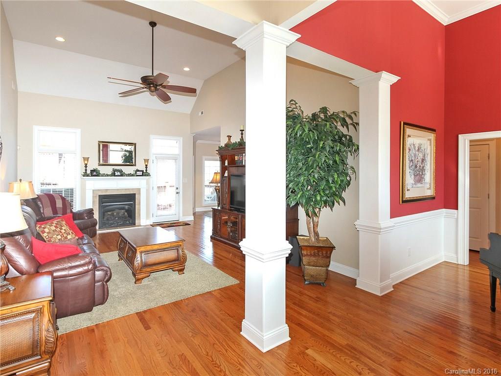 Seven Oaks - Residential