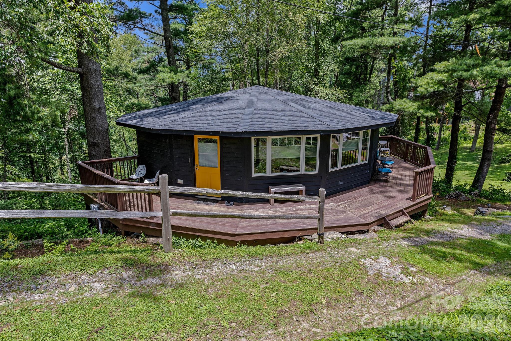 826 Town Mountain Road