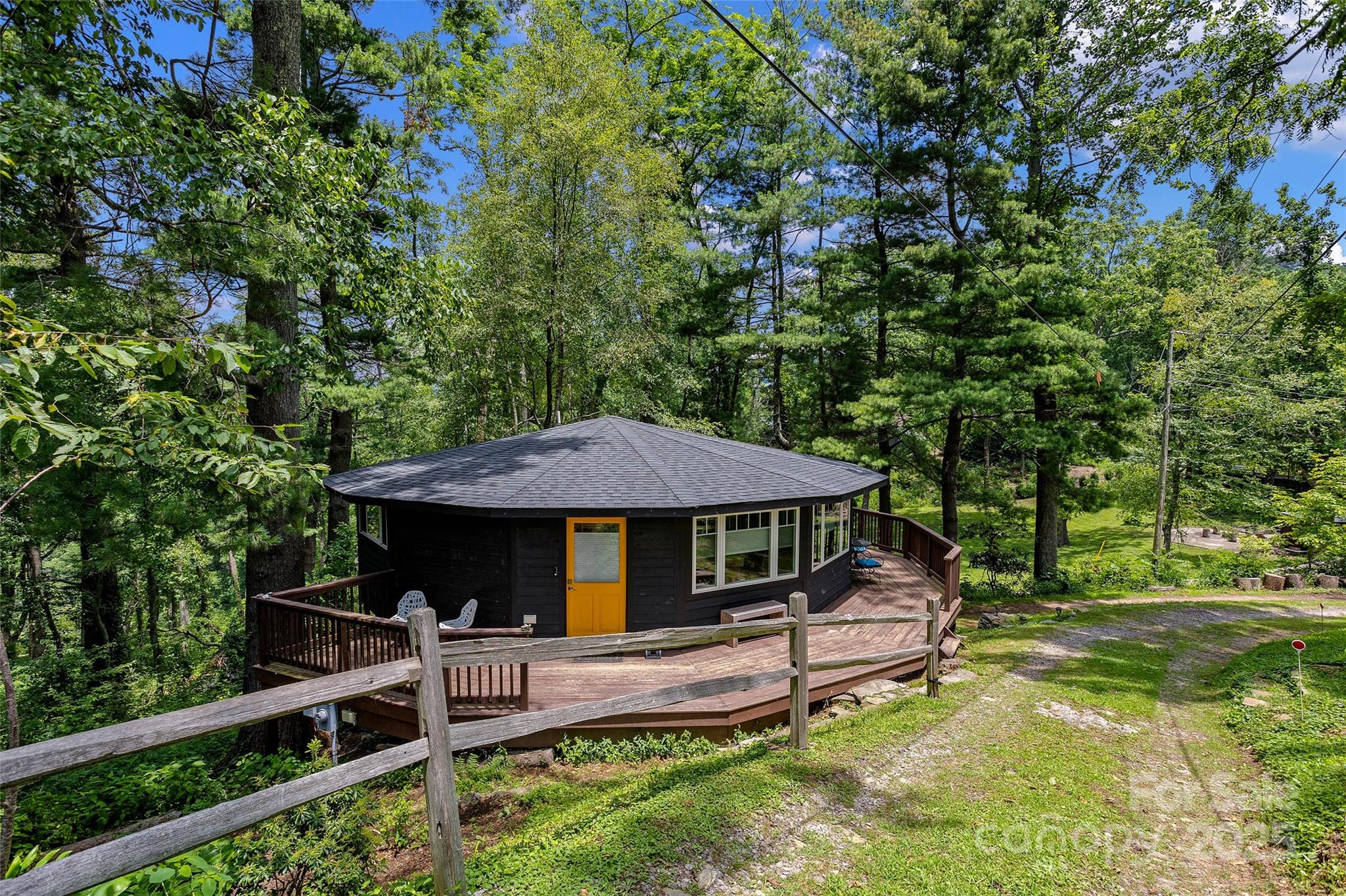 826 Town Mountain Road