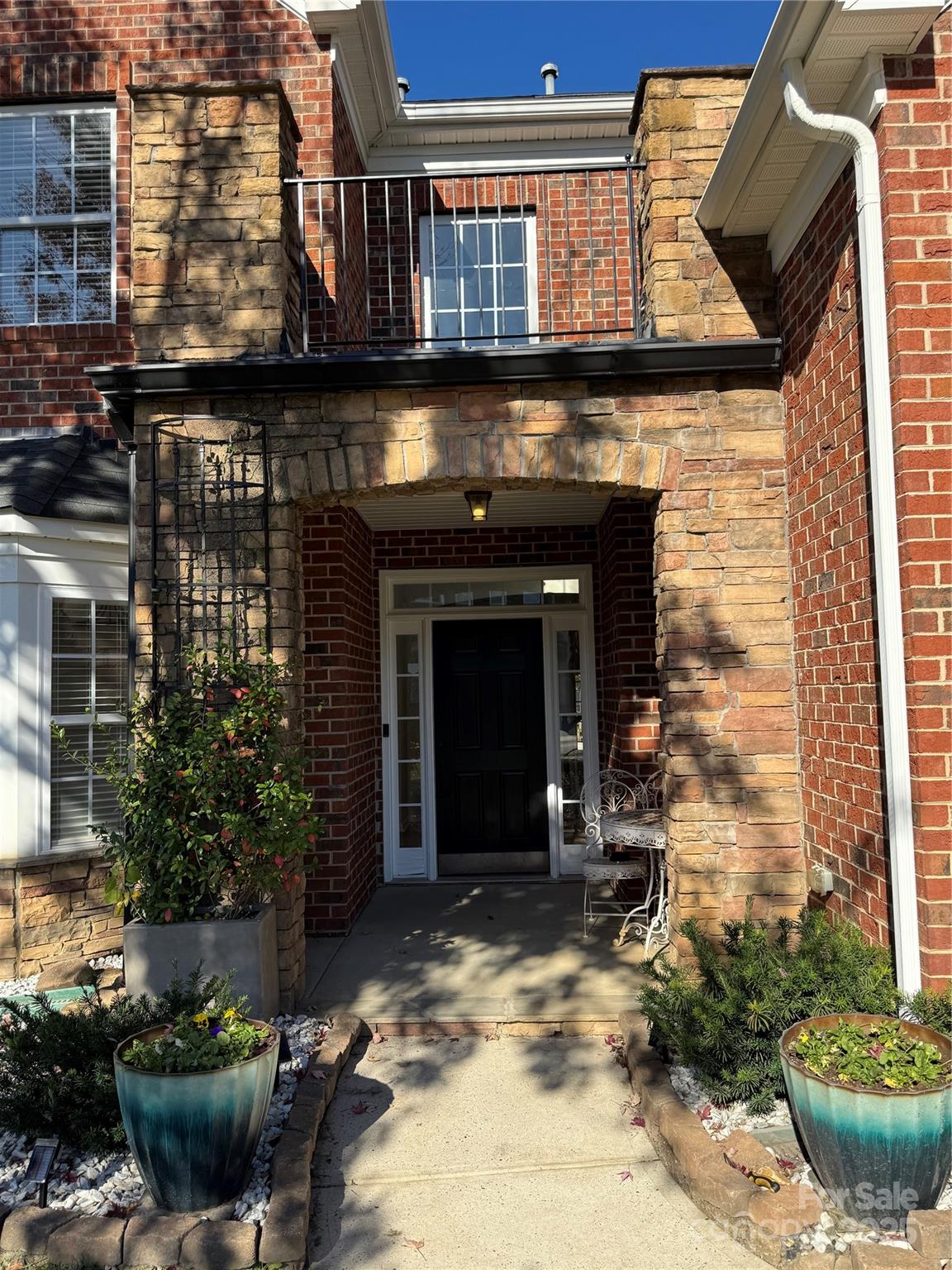 1595 Bay Meadows Avenue NW