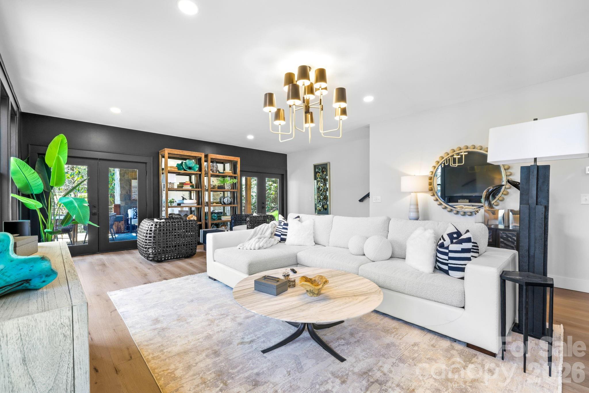 Lake Toxaway Estates - Residential