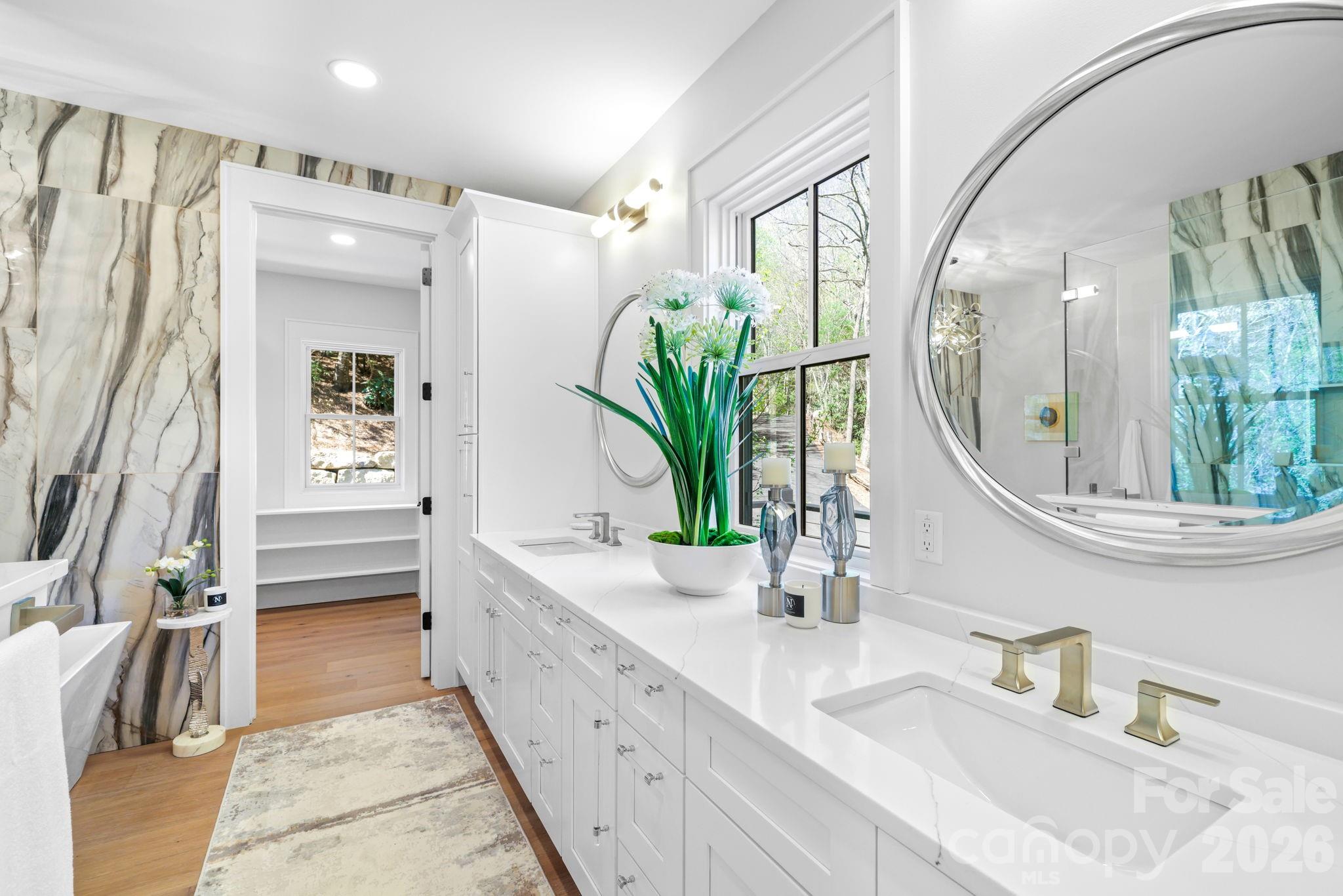 Lake Toxaway Estates - Residential
