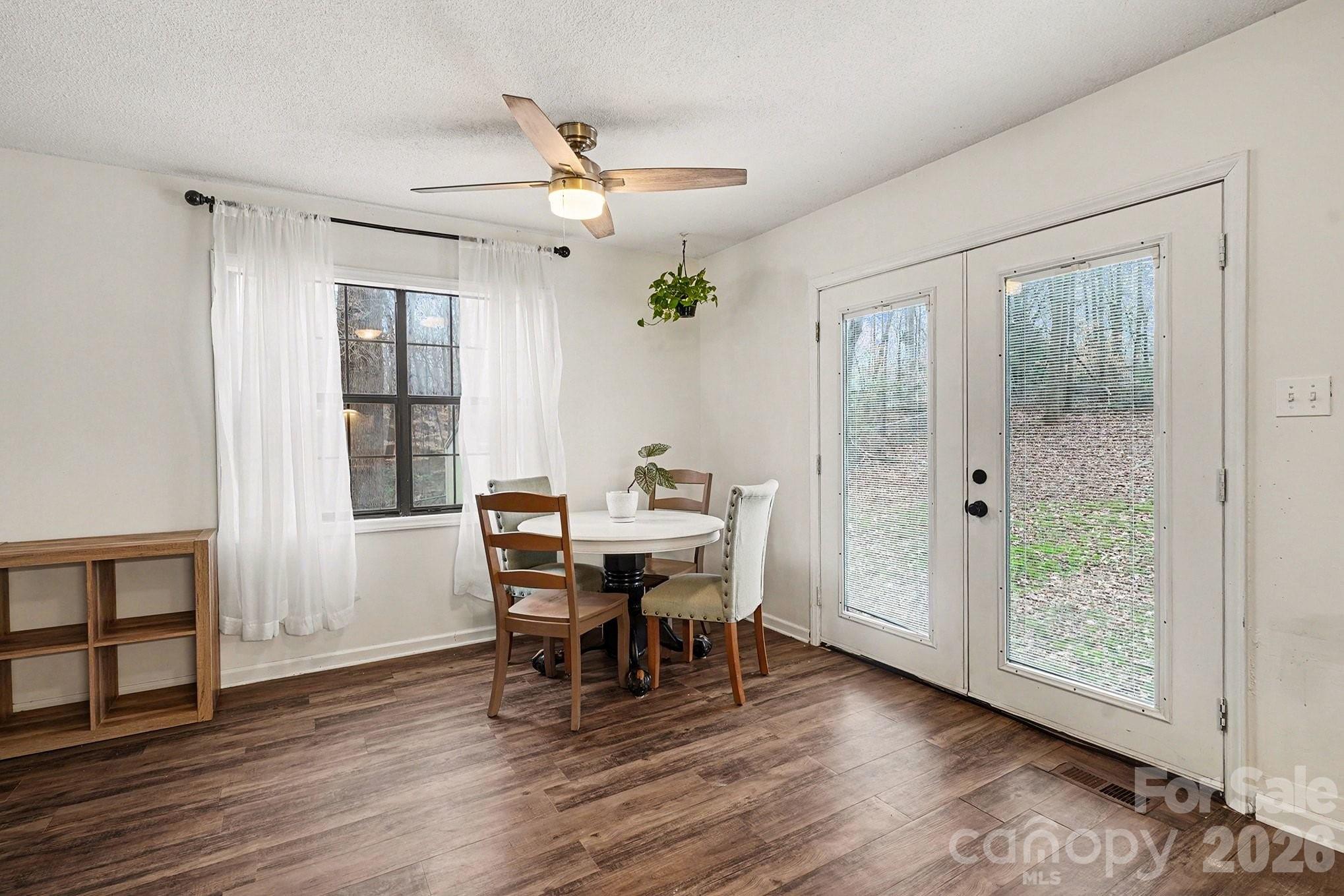 4373 Eastridge Drive