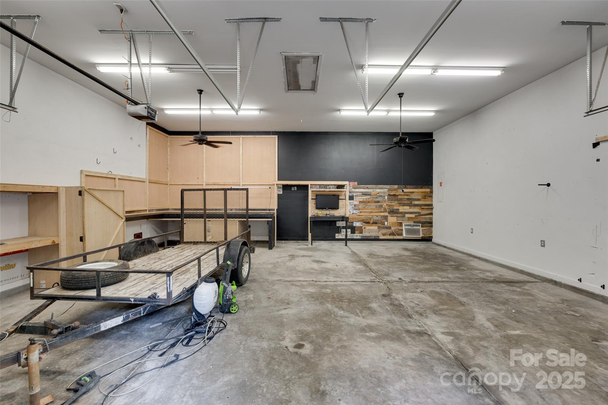 Caroland Acres - Residential