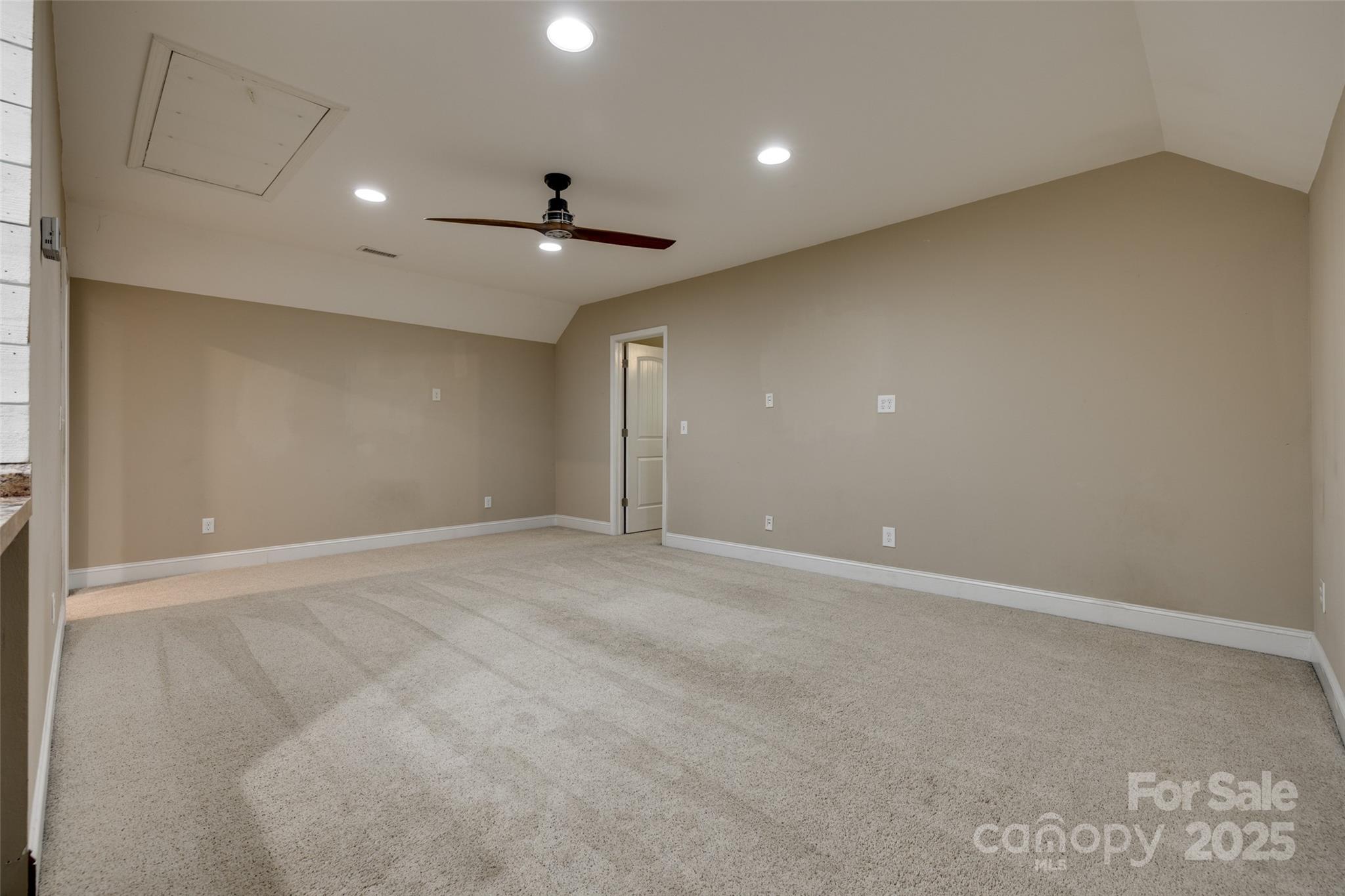 Caroland Acres - Residential