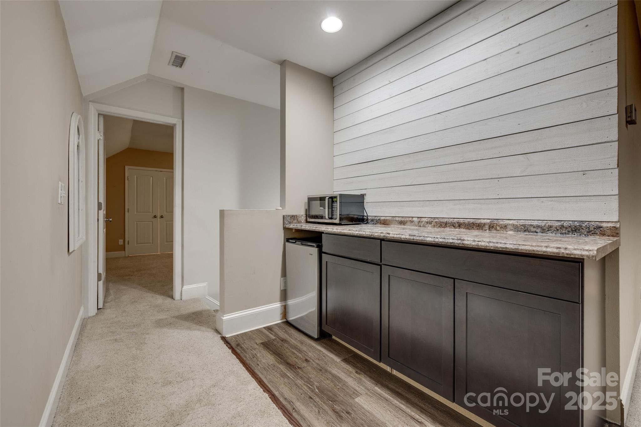 Caroland Acres - Residential