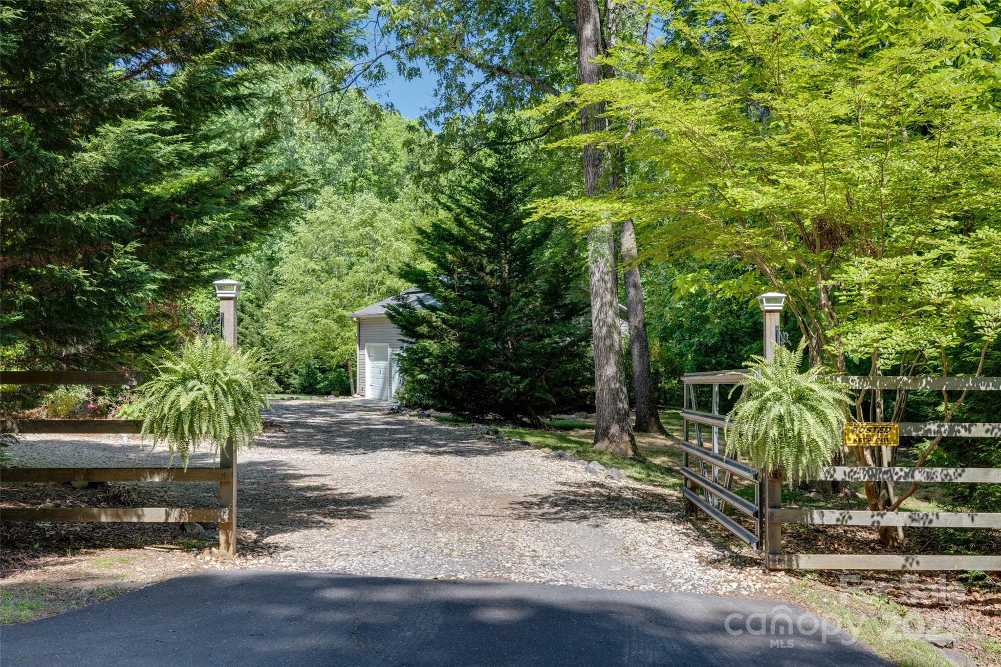 Caroland Acres - Residential