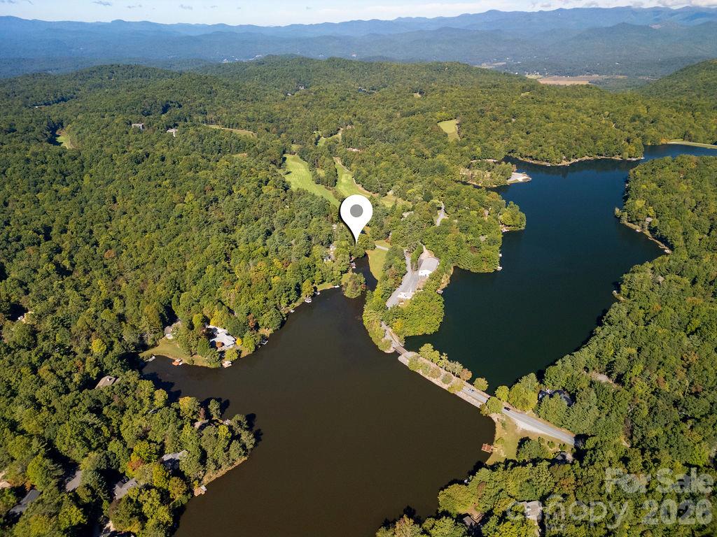 33 Lakeside Villas Drive
