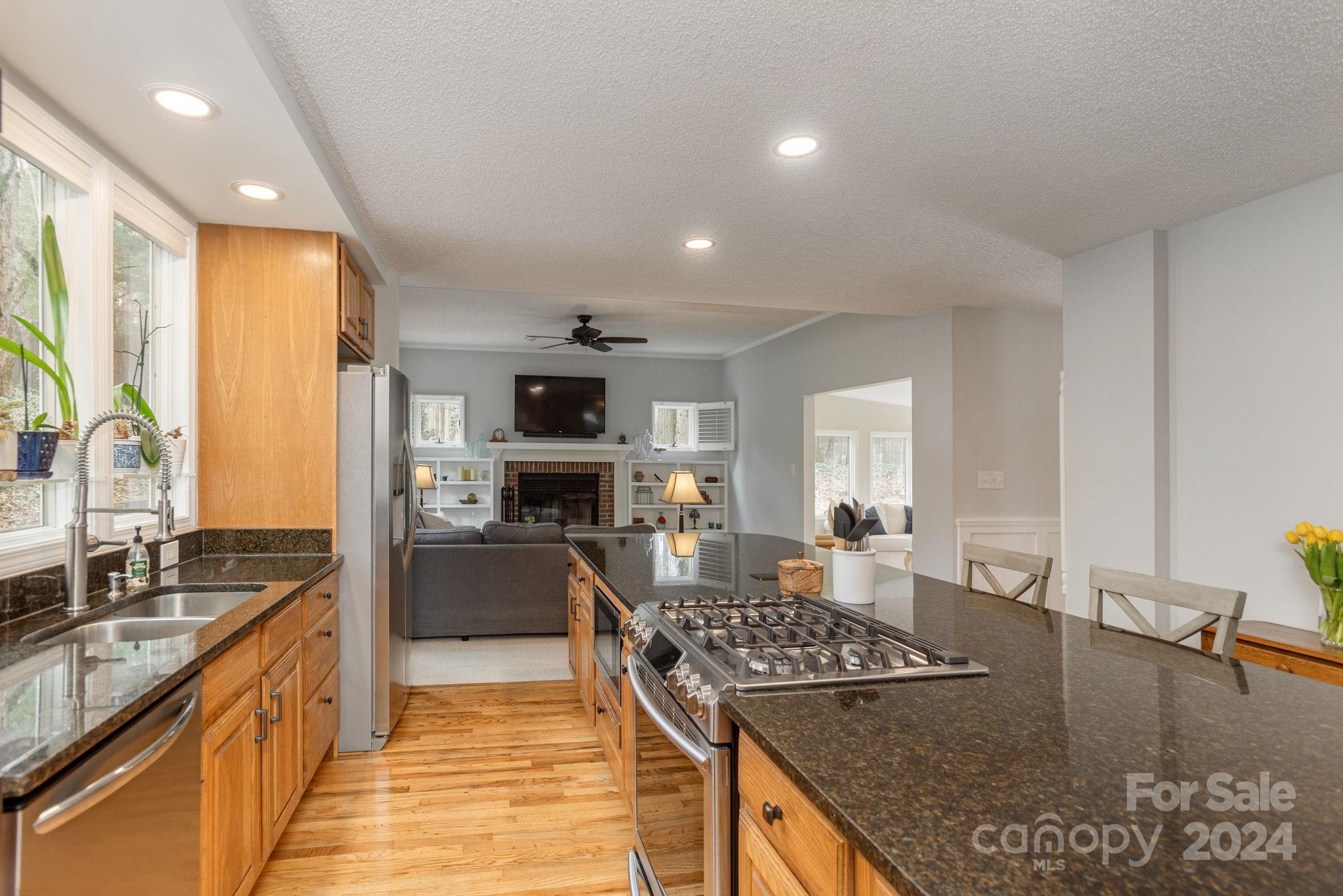 Spring Cove - Residential