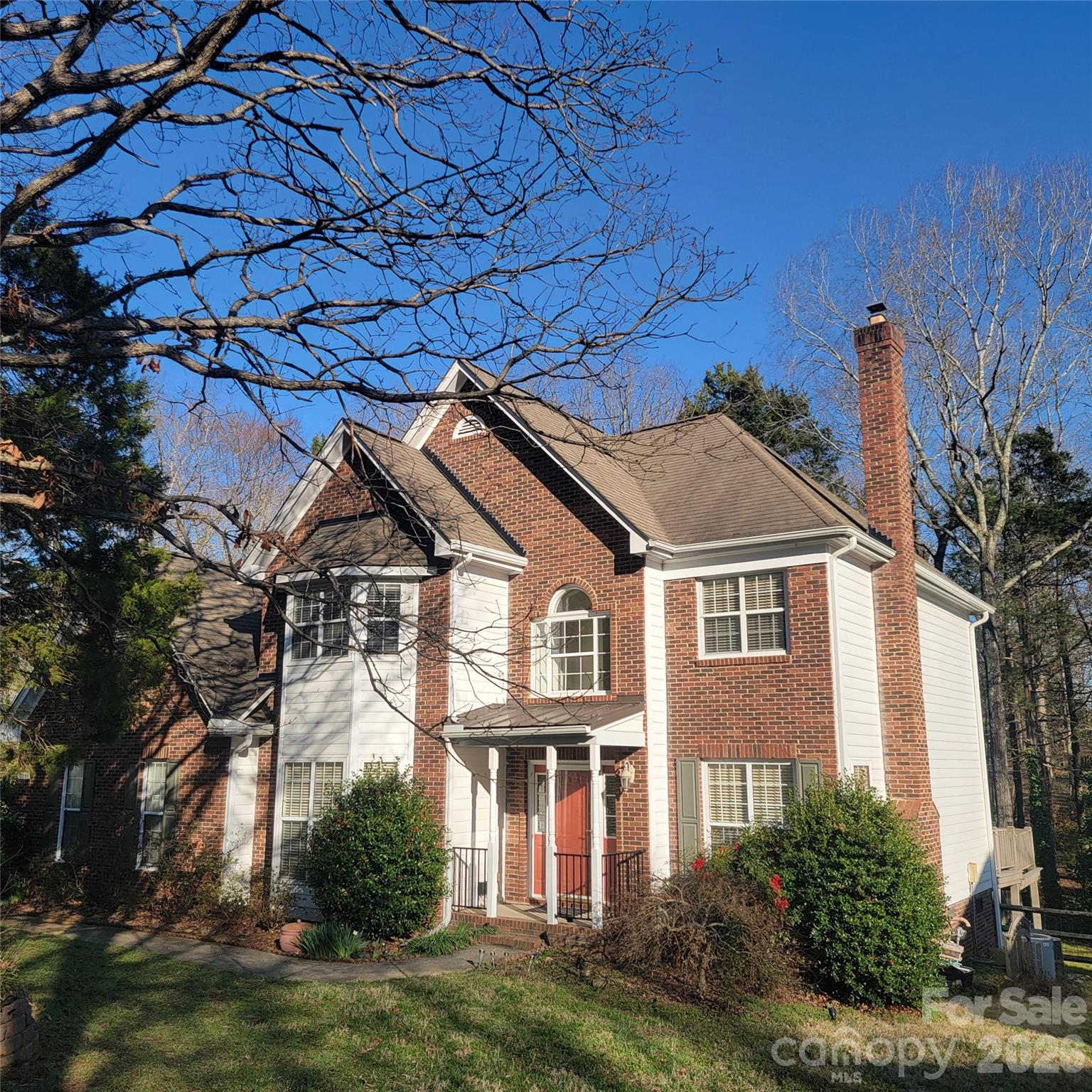 1009 Hunley Hill Court