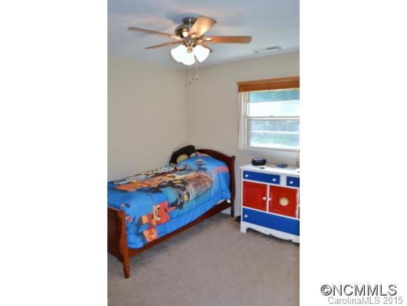 Twelve Oaks - Residential