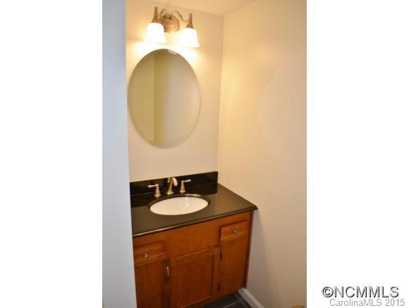 Twelve Oaks - Residential