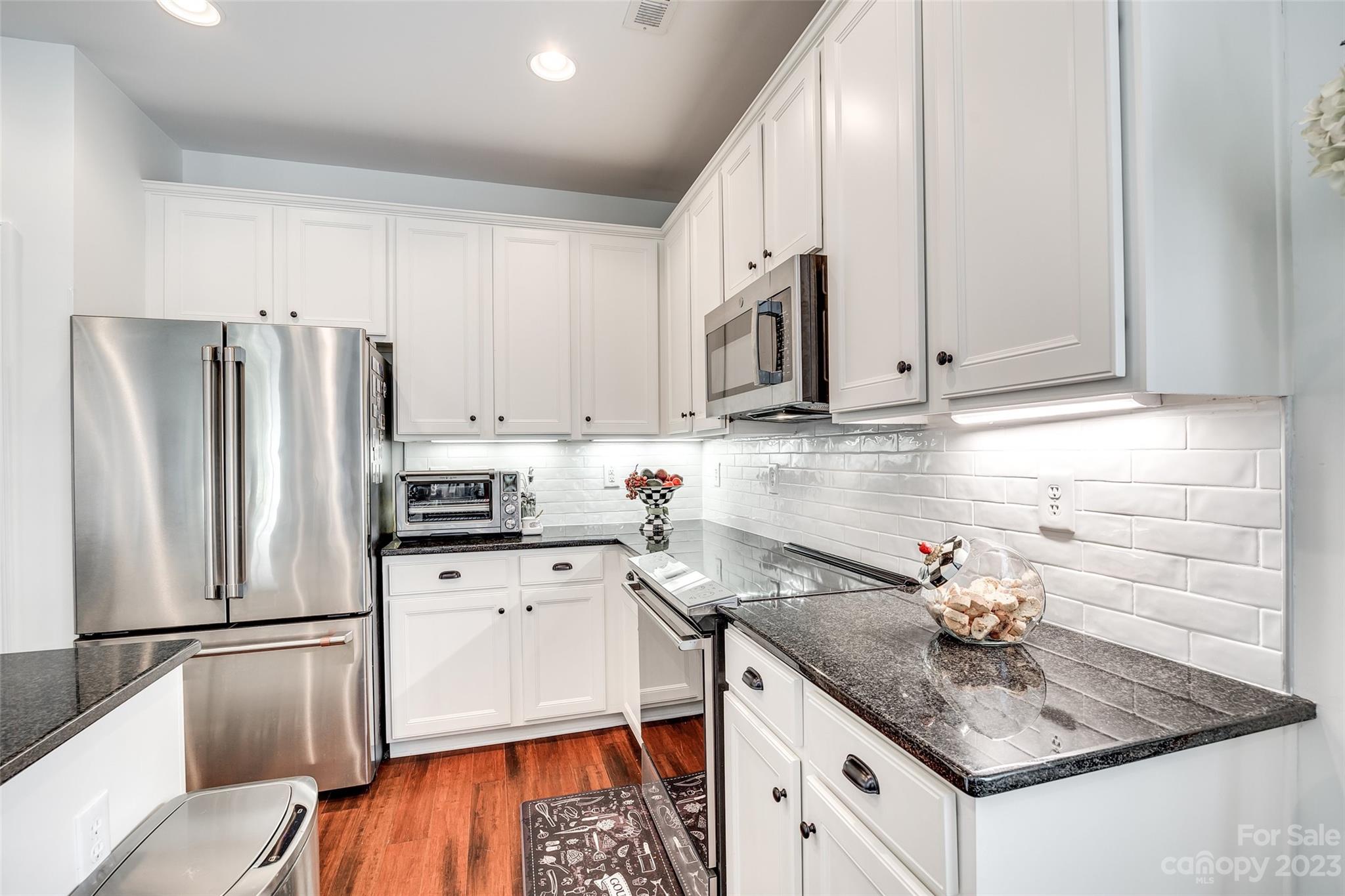 Highland Creek - Residential