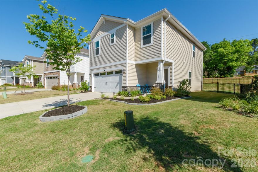 Inviting 3-bedroom, 2.5-bath home located in a desirable neighborhood featuring an open and inviting floor plan. This well-maintained two-story home offers spacious living areas, a bright kitchen, and a comfortable primary suite. Enjoy the attached garage, attractive curb appeal, and outdoor space with a fenced yard, perfect for relaxing or entertaining. Conveniently located near shopping, dining, and major highways, this move-in ready home is ready for its next owner.