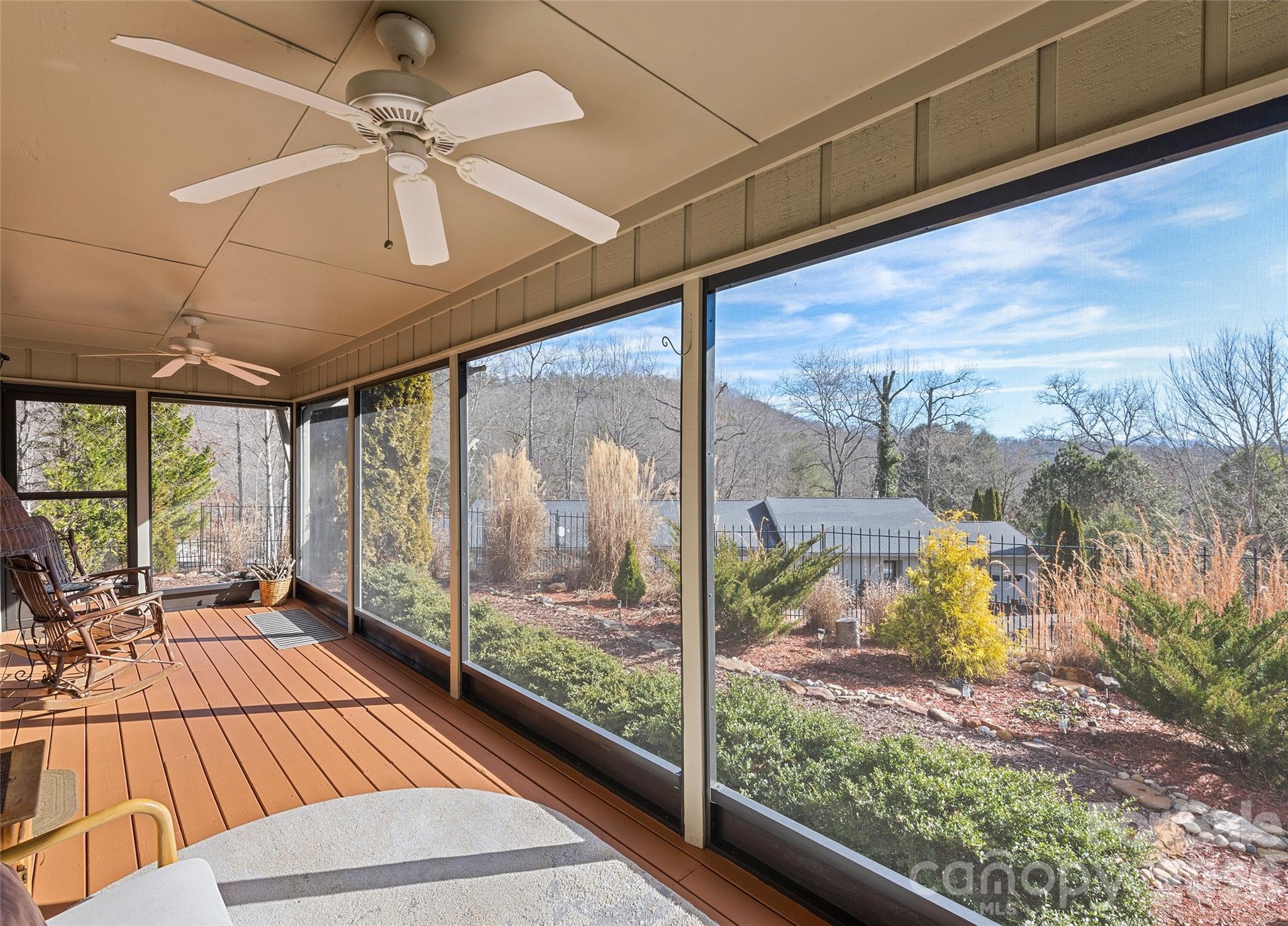 12 Willow View Drive