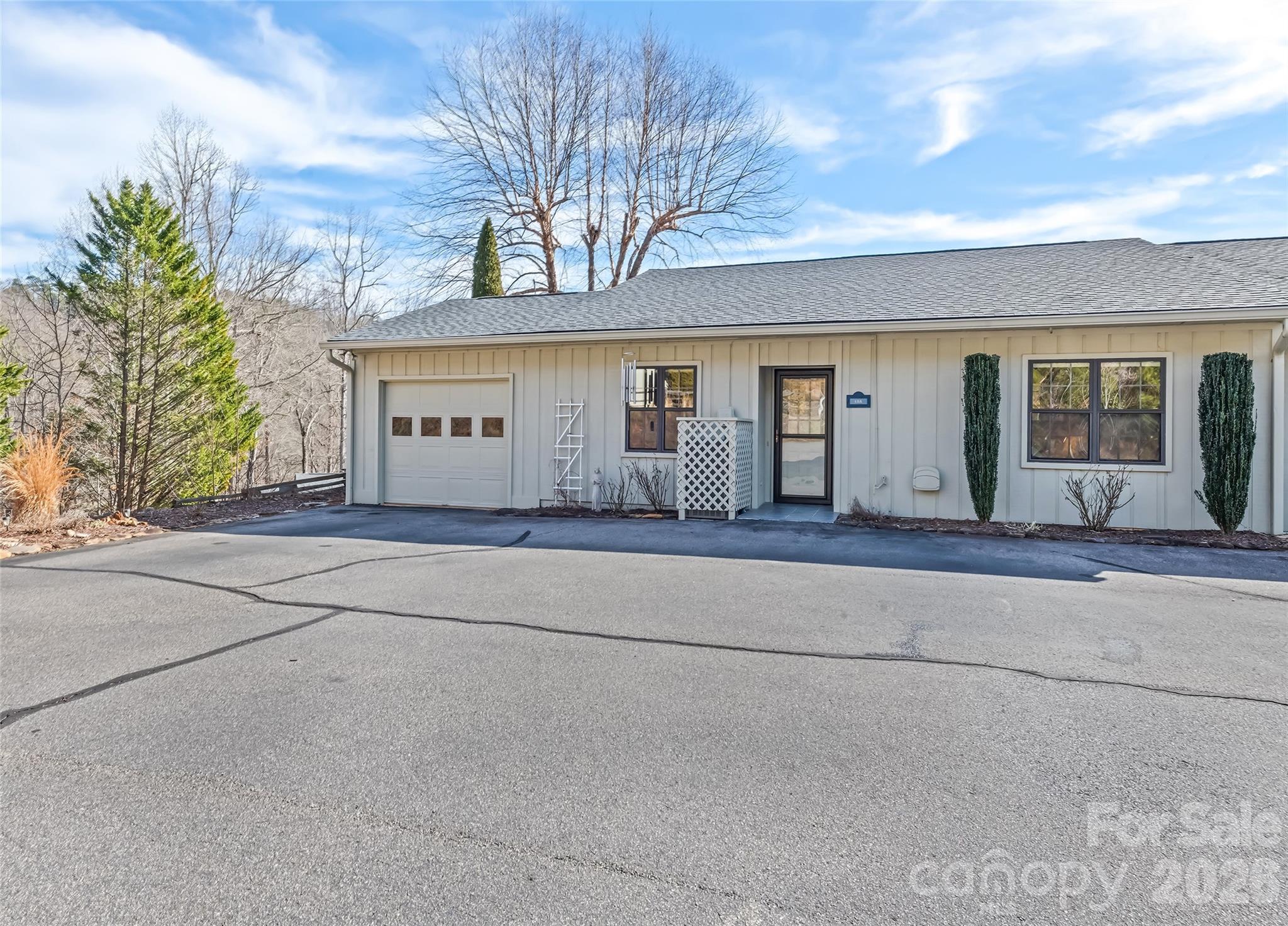 12 Willow View Drive