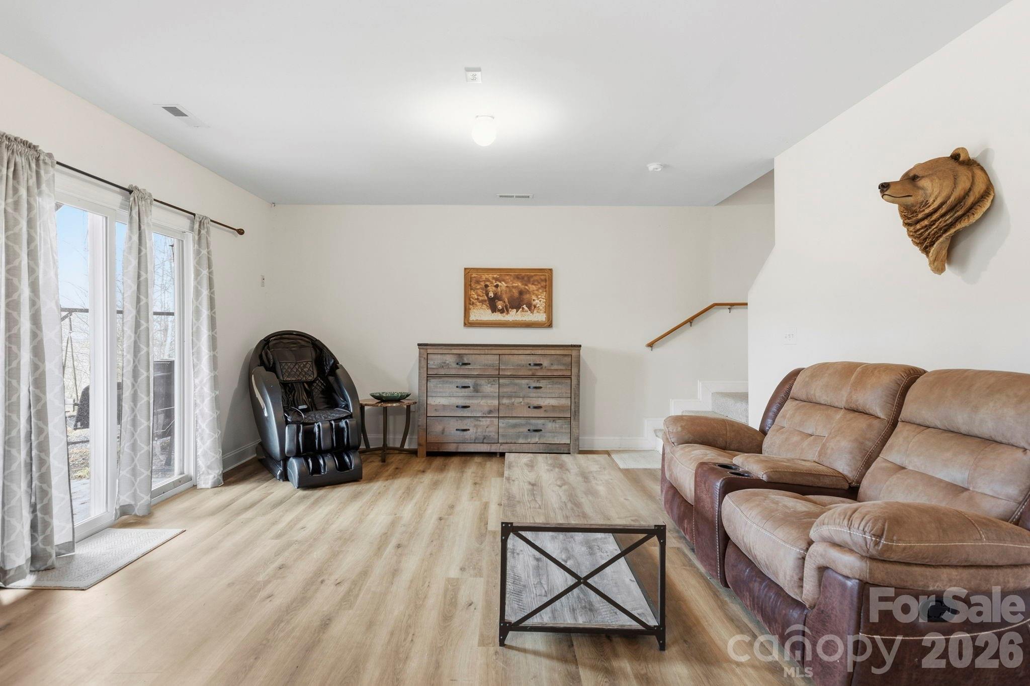 Laurel Acres - Residential