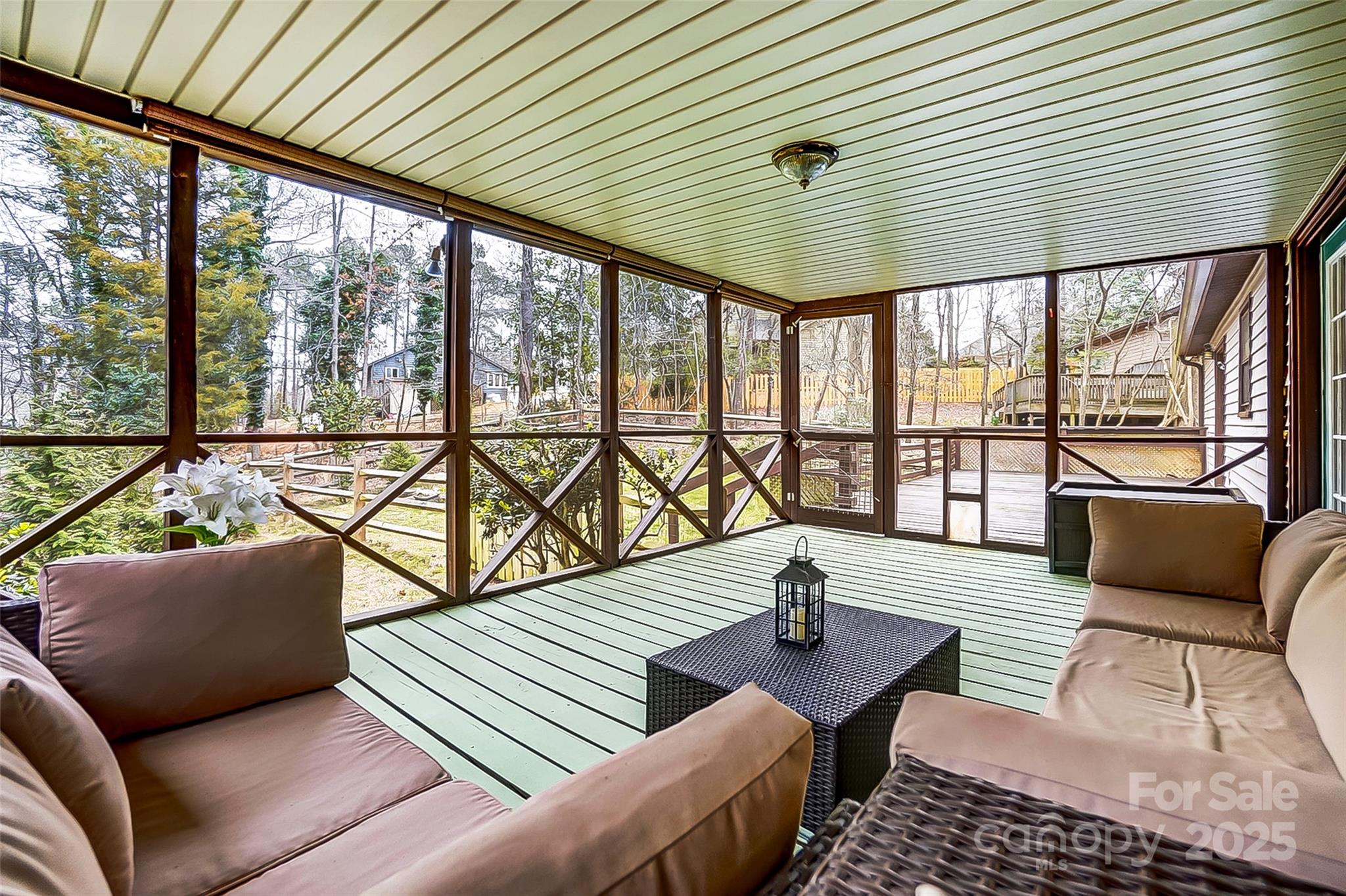 Tega Cay - Residential