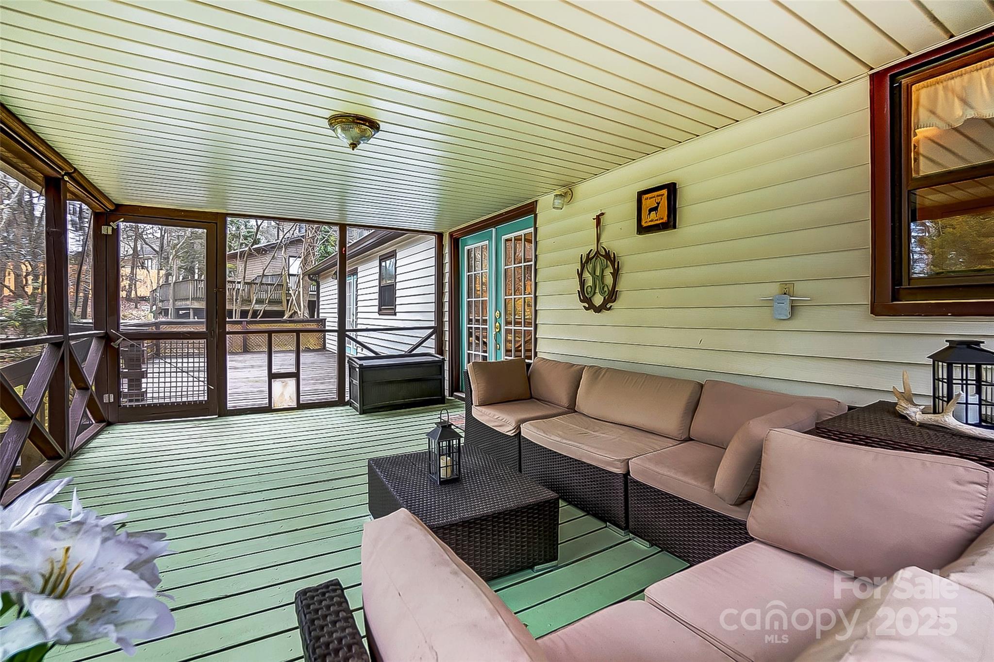 Tega Cay - Residential